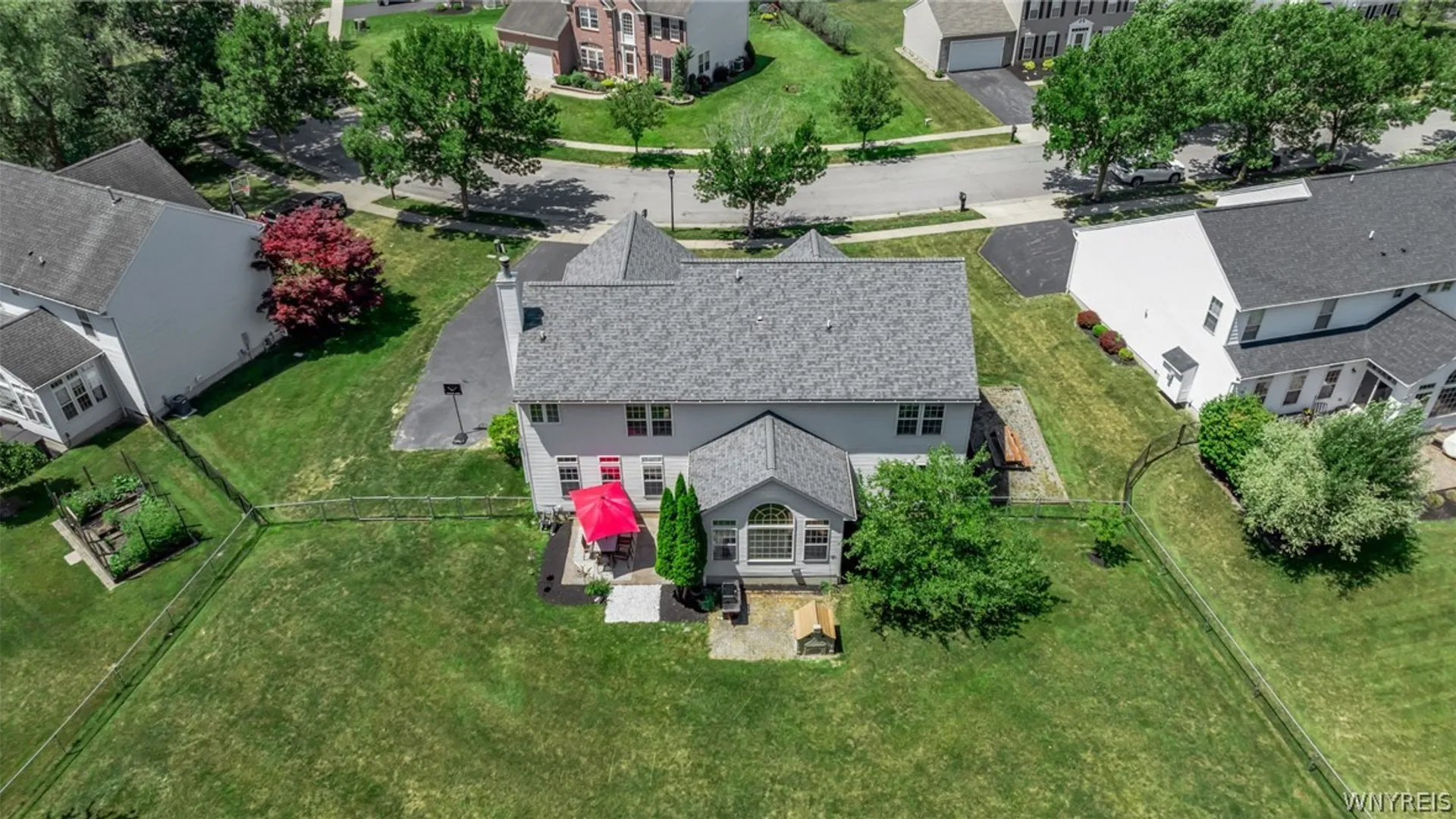 Property at 63 Levin Lane, Amherst, NY 14051 45