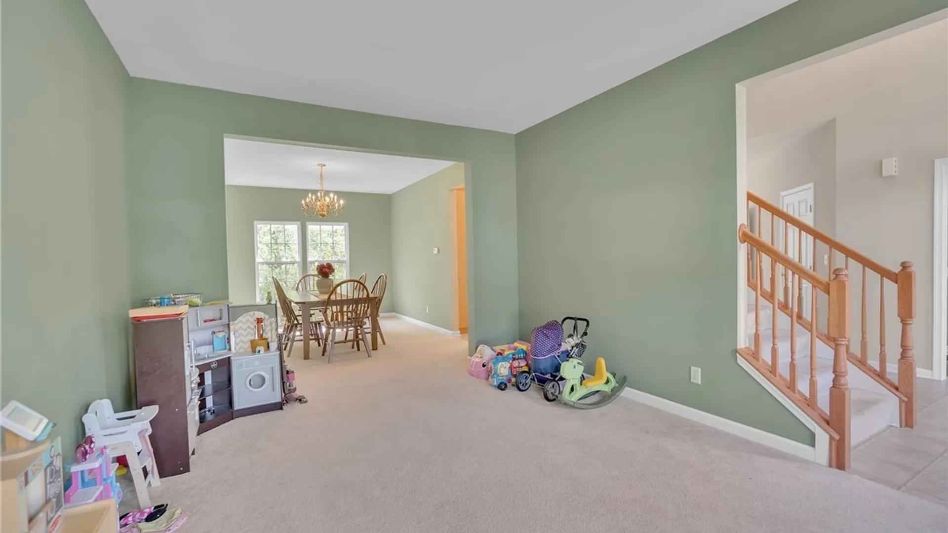 Property at 63 Levin Lane, Amherst, NY 14051 8