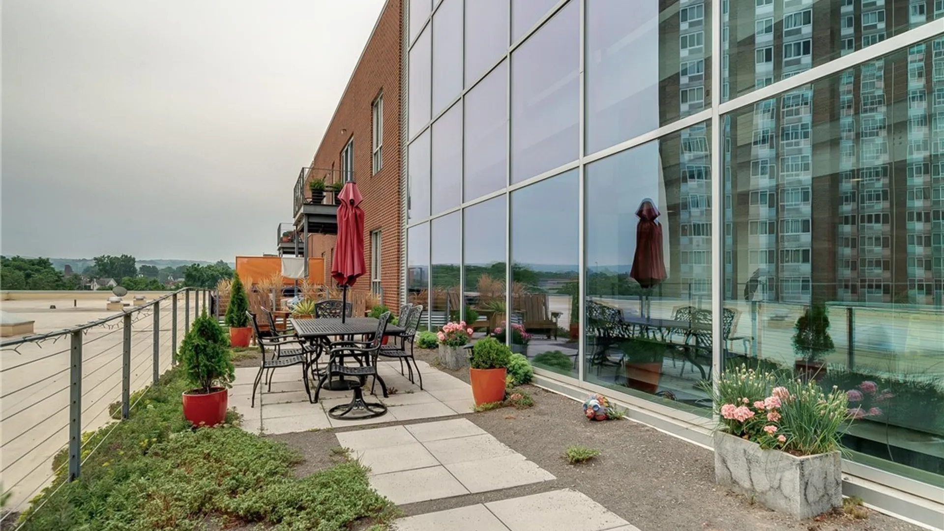 Property at 211 W Jefferson Street, Syracuse, NY 13202 46