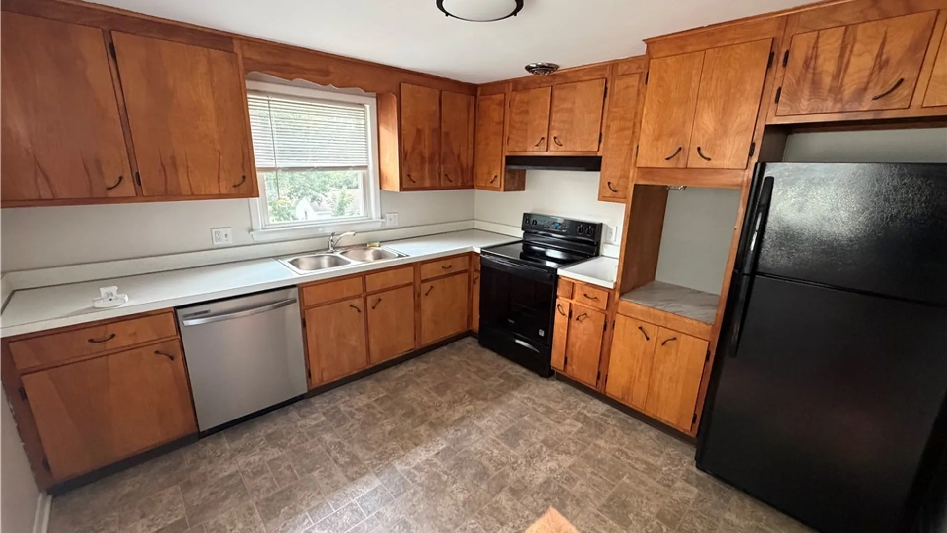 Property at 202-1 Stafford Avenue, Syracuse, NY 13206 5