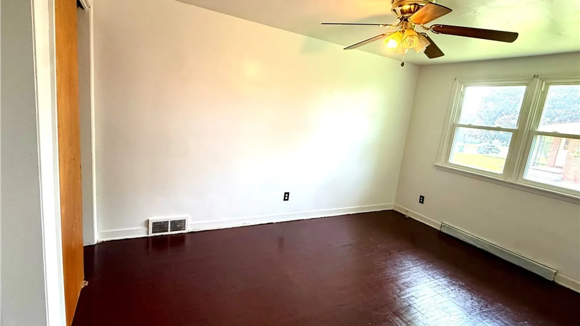 Property at 248 Rehm Road, Cheektowaga, NY 14043 13