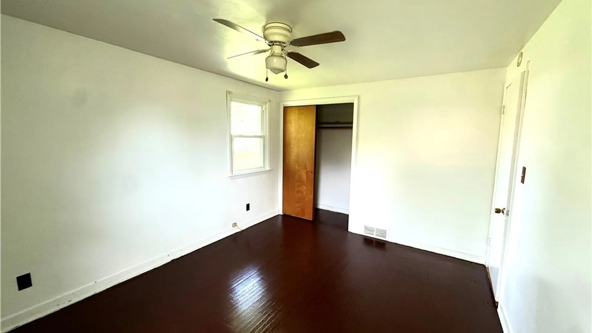 Property at 248 Rehm Road, Cheektowaga, NY 14043 15