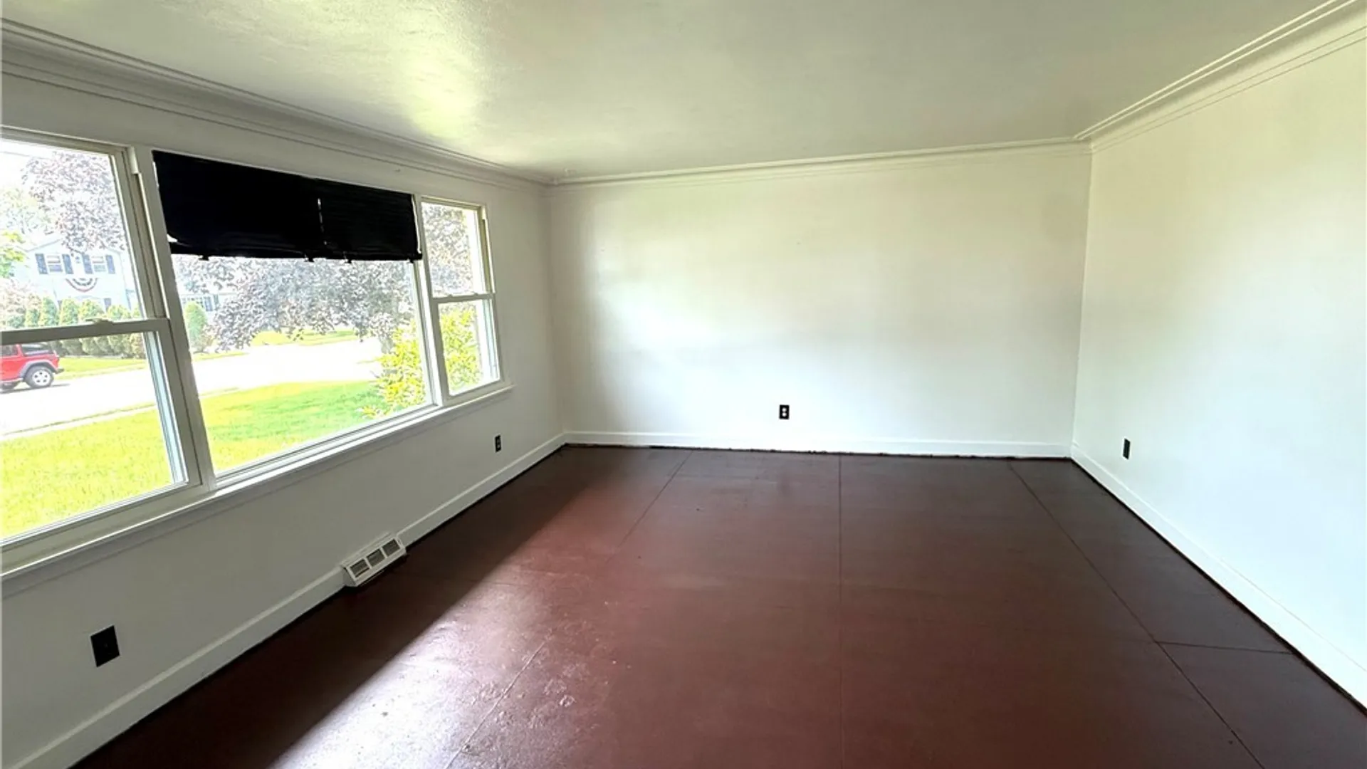 Property at 248 Rehm Road, Cheektowaga, NY 14043 8