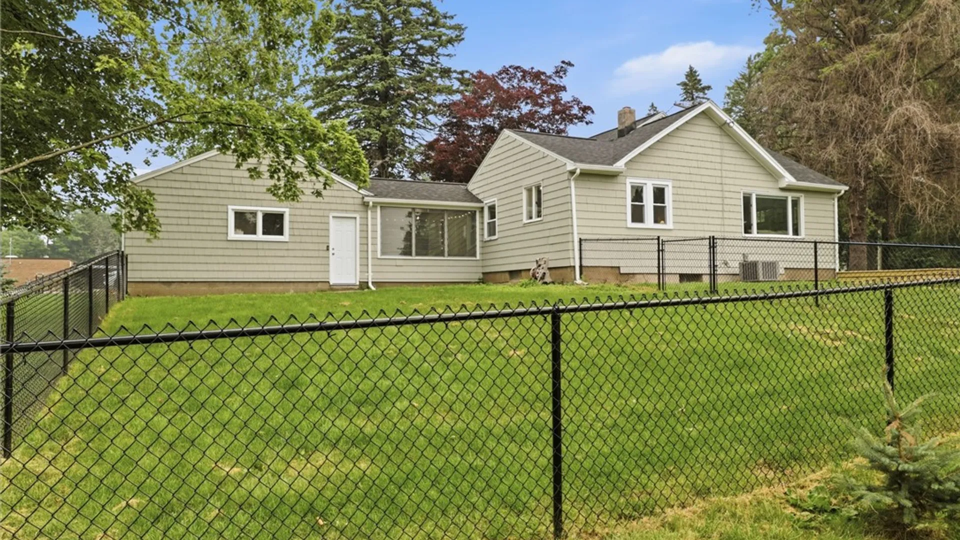 Property at 1505 Creek Street, Penfield, NY 14625 34