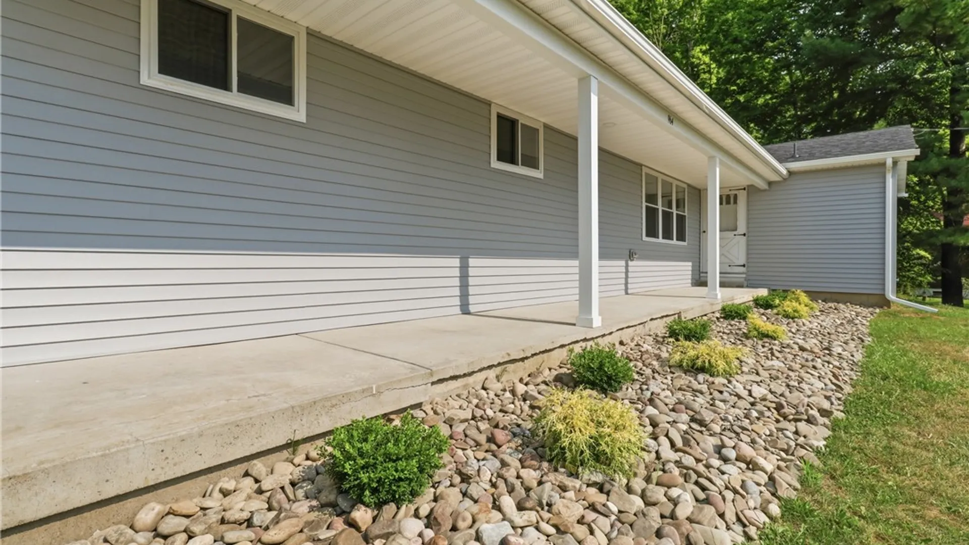 Property at 964 Upland Drive, Elmira, NY 14905 3