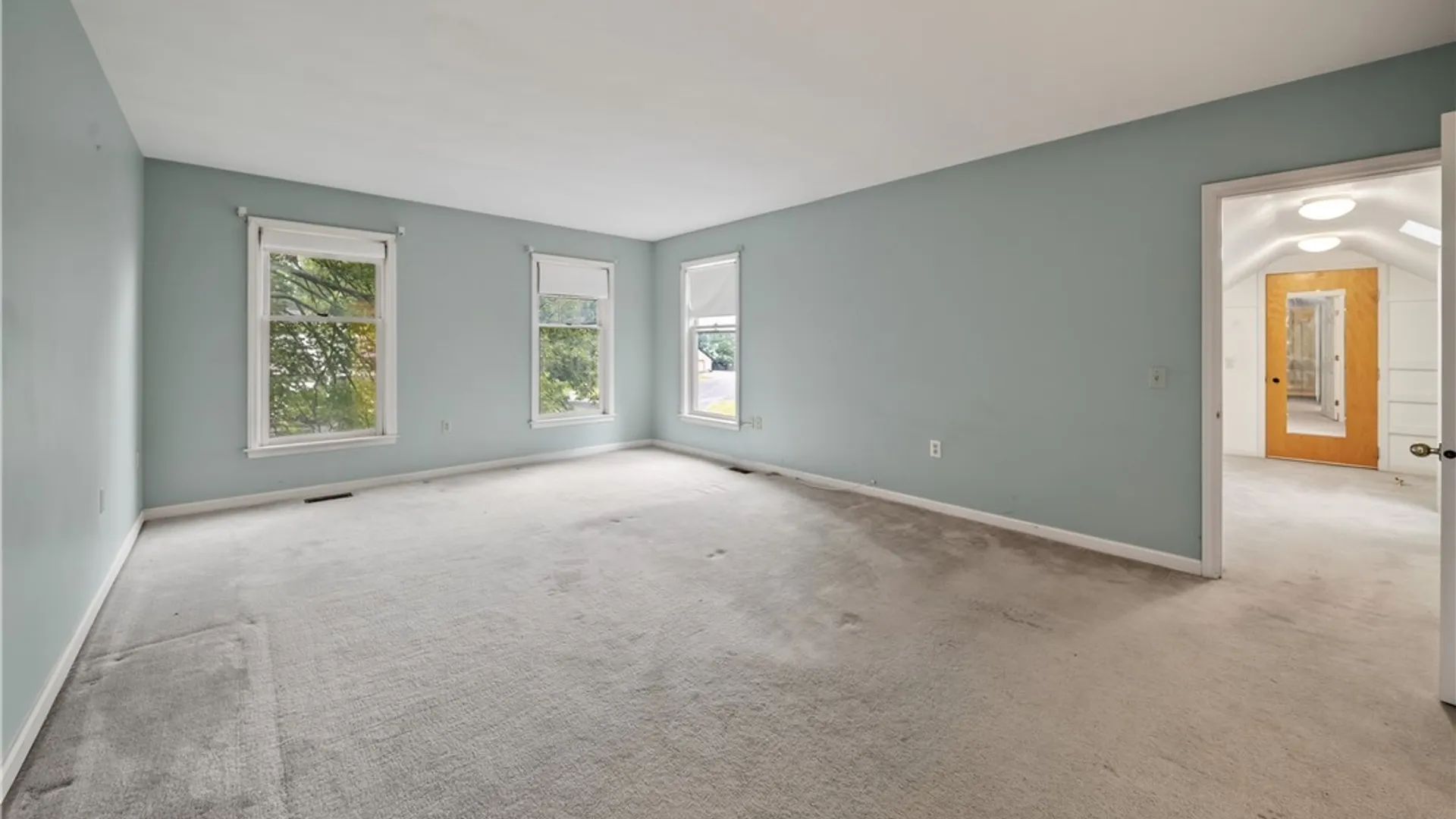Property at 112 Greeley Circle, Salina, NY 13090 19