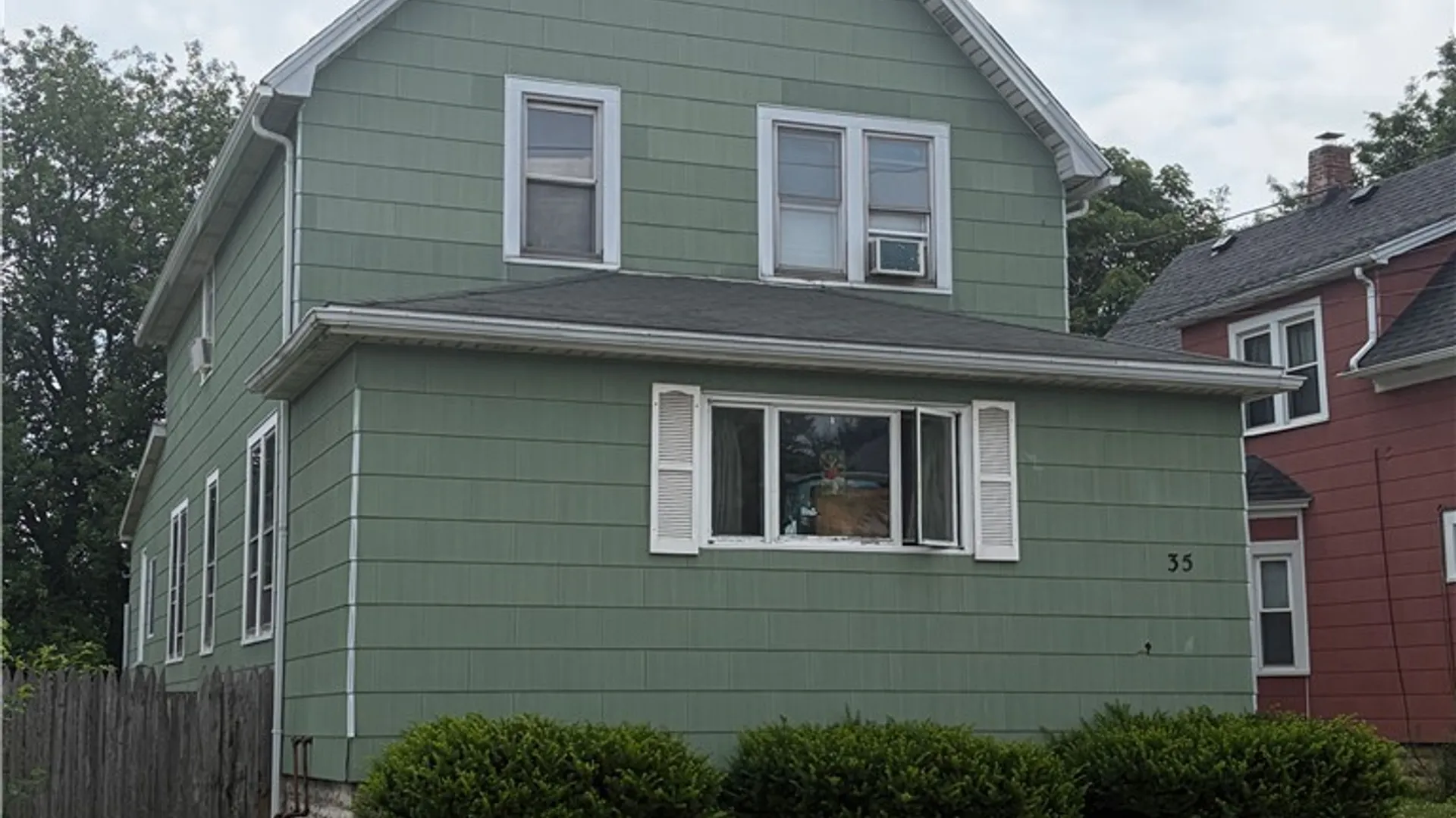 Property at 35 Bellwood Avenue, West Seneca, NY 14224 2