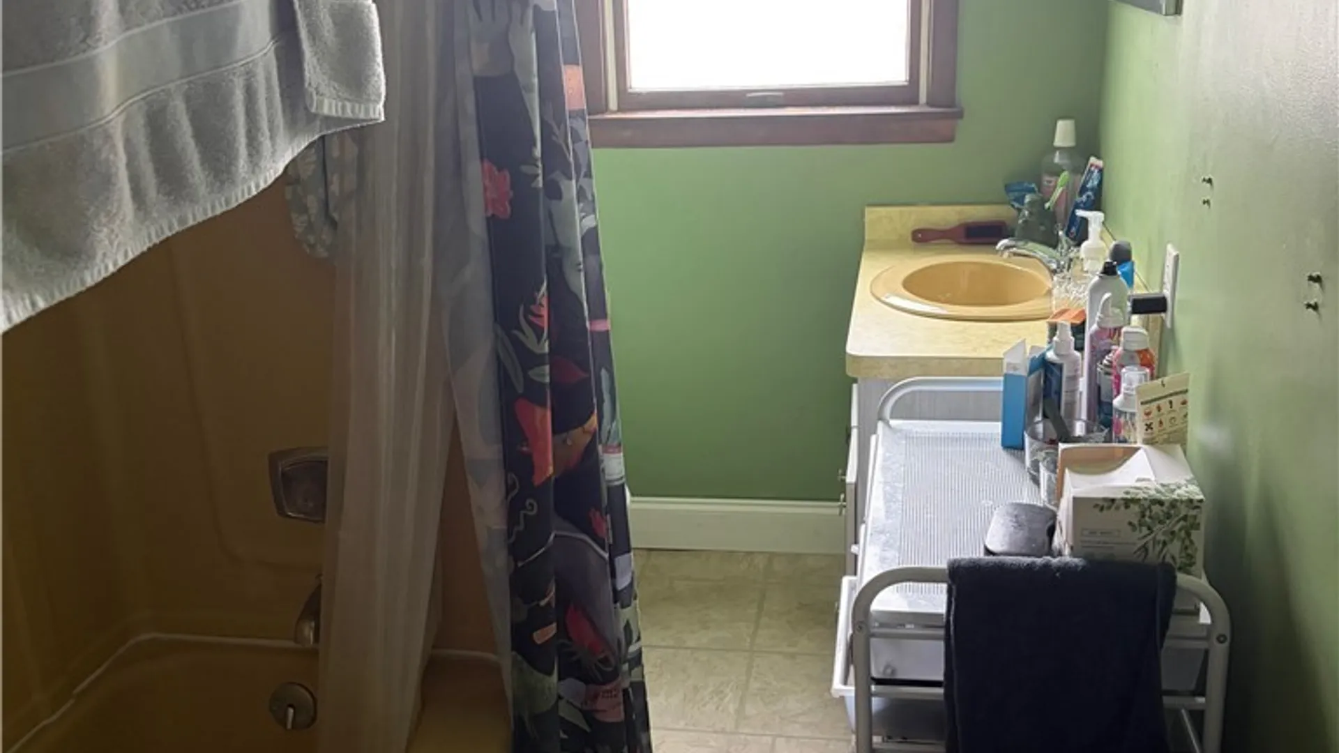 Property at 35 Bellwood Avenue, West Seneca, NY 14224 9