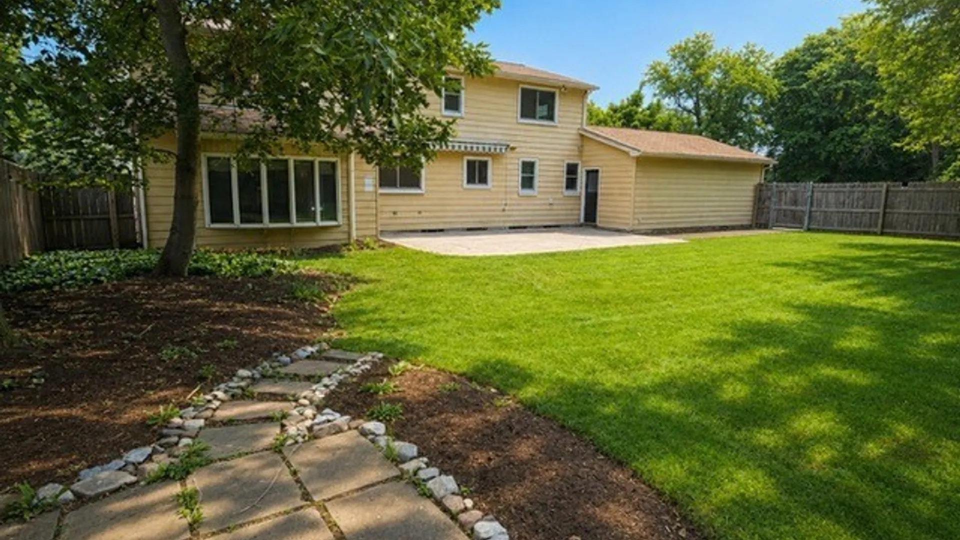 Property at 181 Halwill AKA 40 Parkledge Drive, Amherst, NY 14226 3