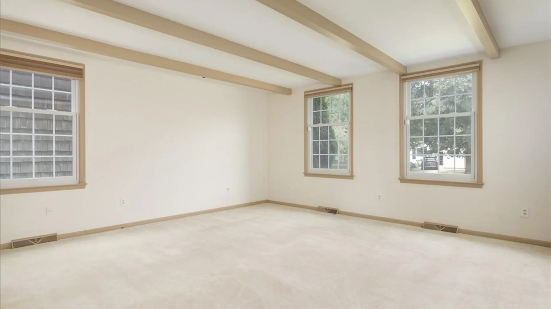 Property at 181 Halwill AKA 40 Parkledge Drive, Amherst, NY 14226 13