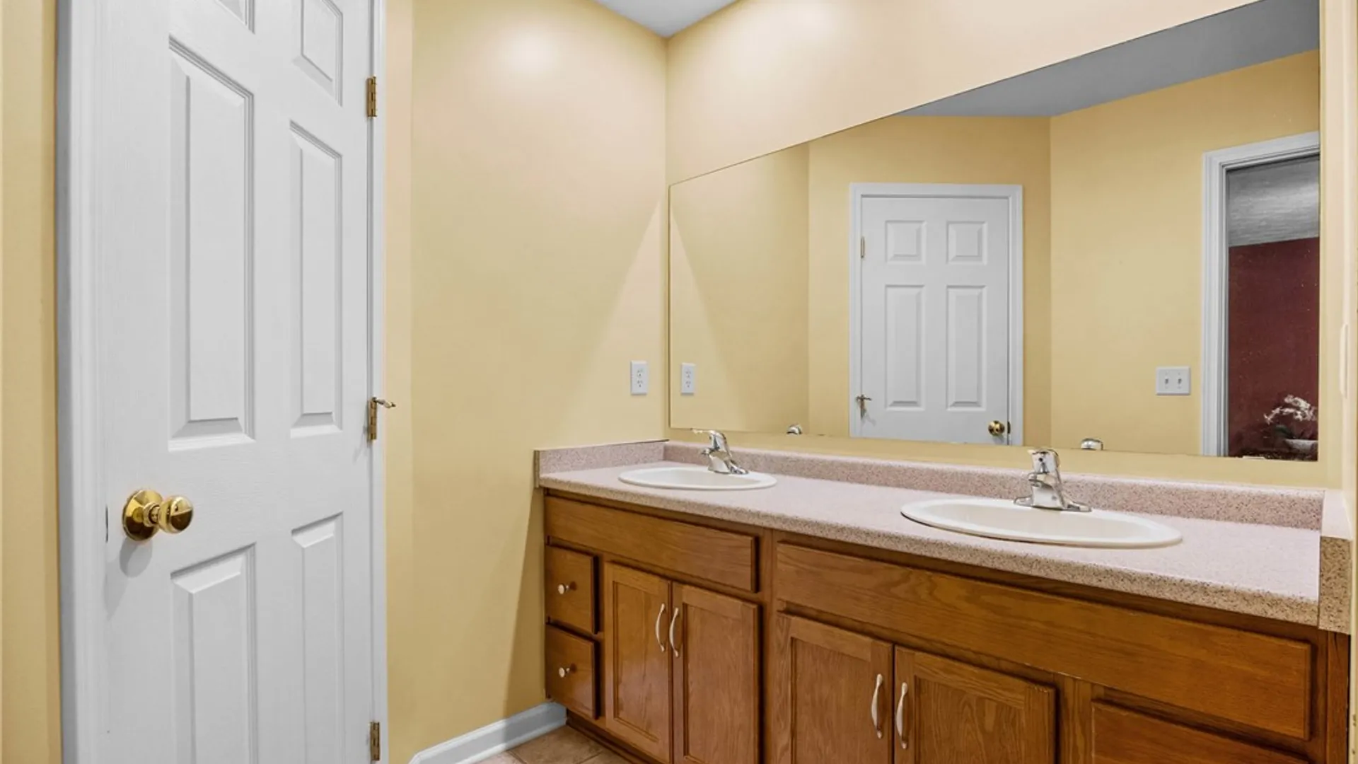 Property at 81 Glenn Hvn, Ogden, NY 14559 28