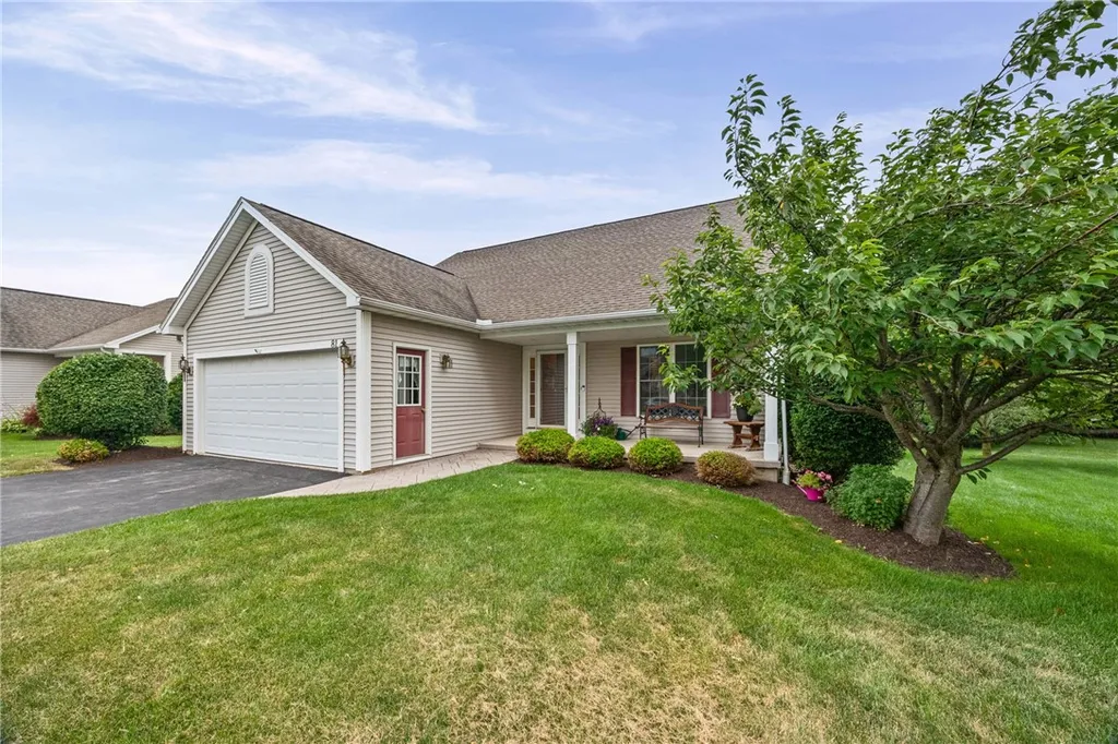 Property at 81 Glenn Hvn, Ogden, NY 14559