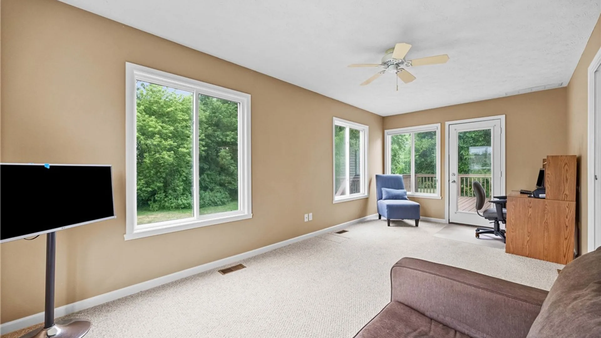 Property at 81 Glenn Hvn, Ogden, NY 14559 23