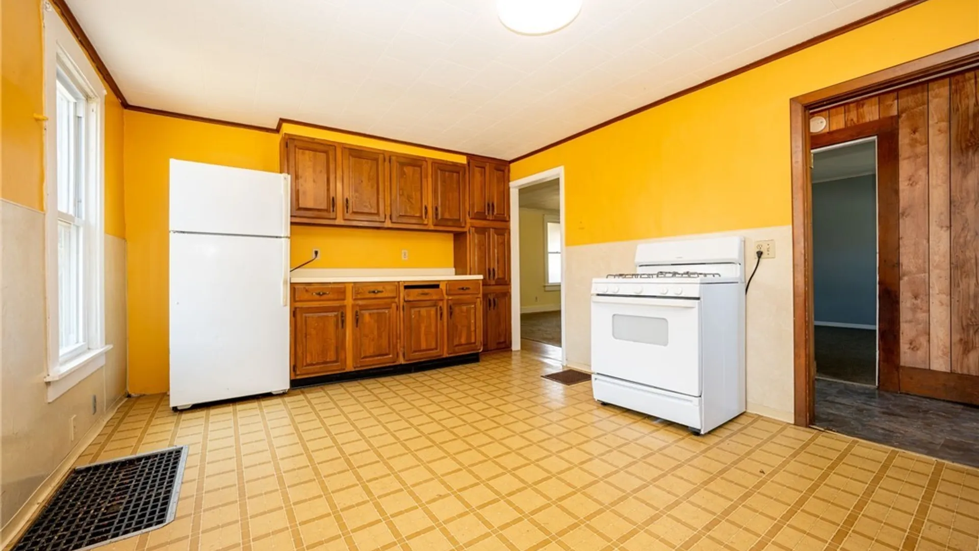 Property at 156 Lake Shore Drive, Dunkirk, NY 14048 6