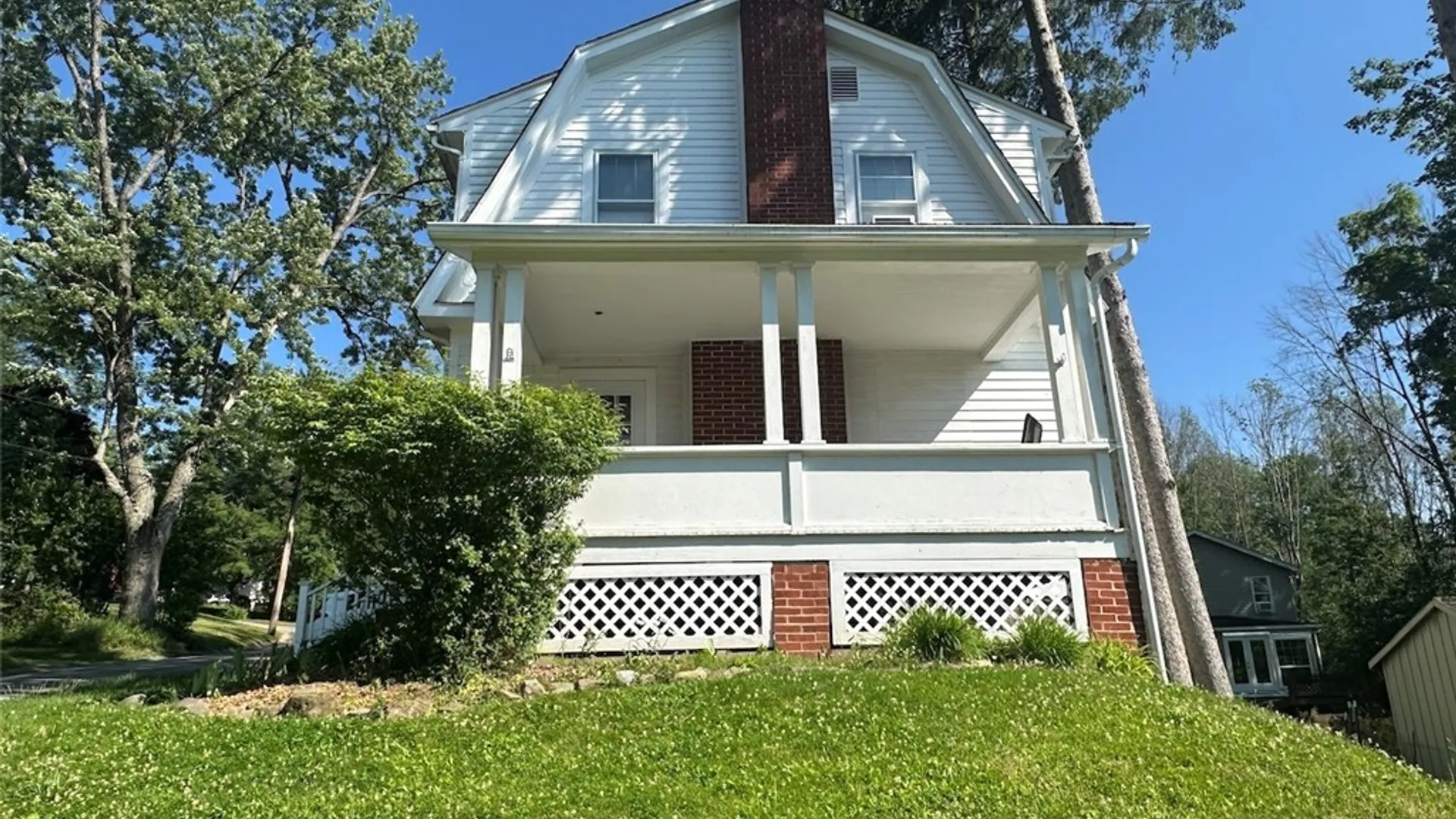 Property at 16 Lee Place, Wellsville, NY 14895 3