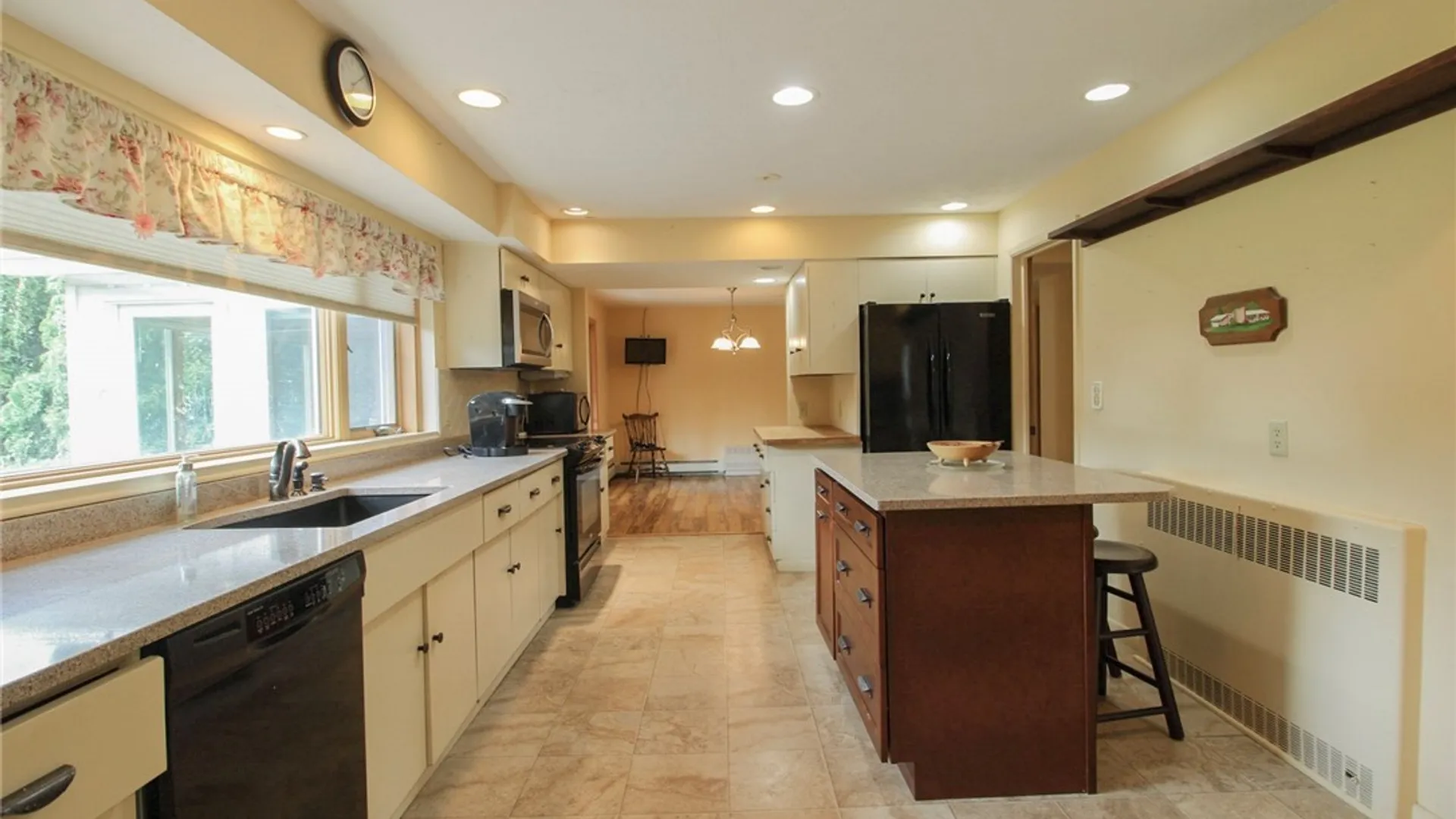 Property at 1340 West Avenue, Shelby, NY 14103 10