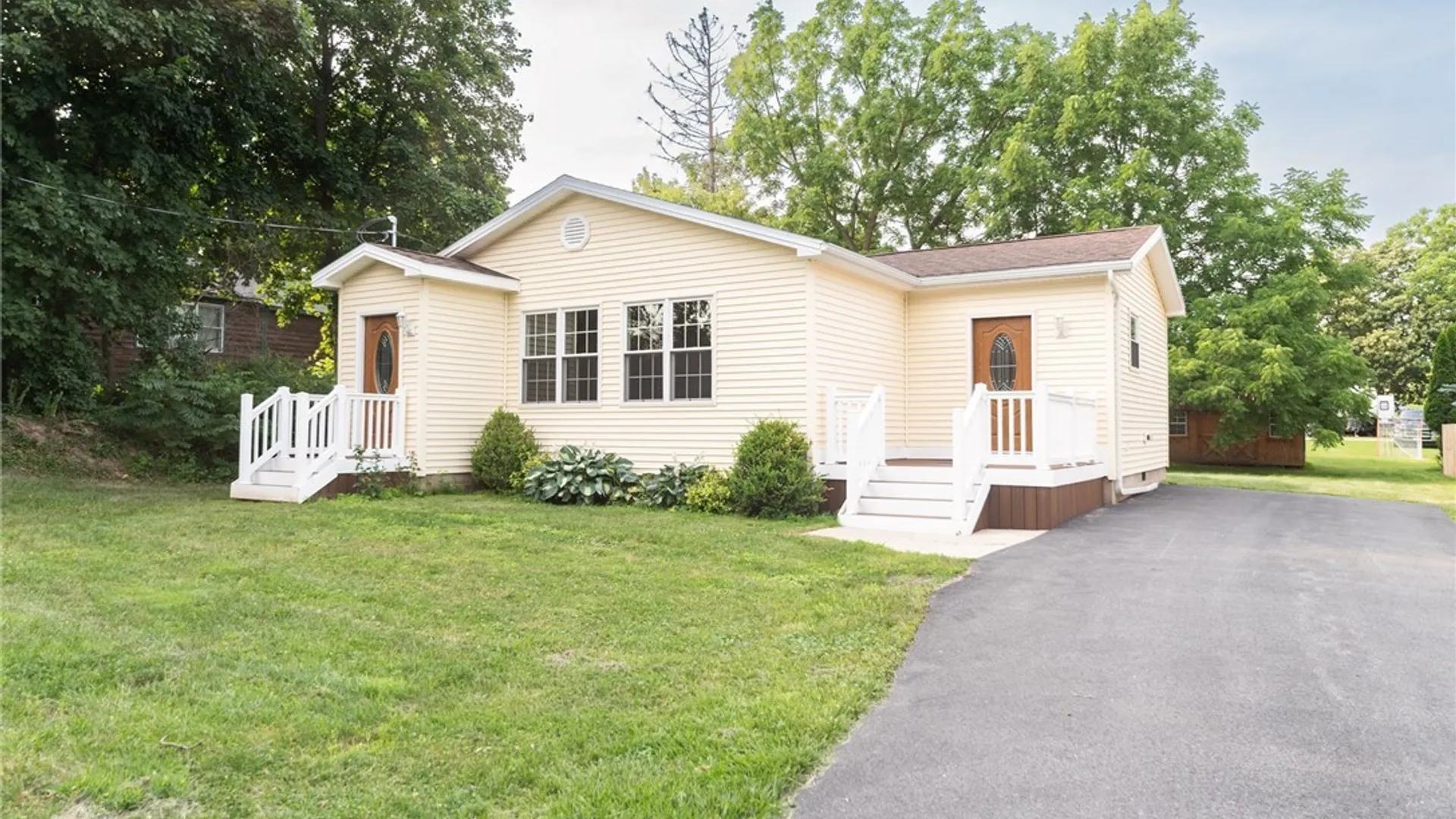 Property at 5644 Godfreys Pond, Stafford, NY 14416 2