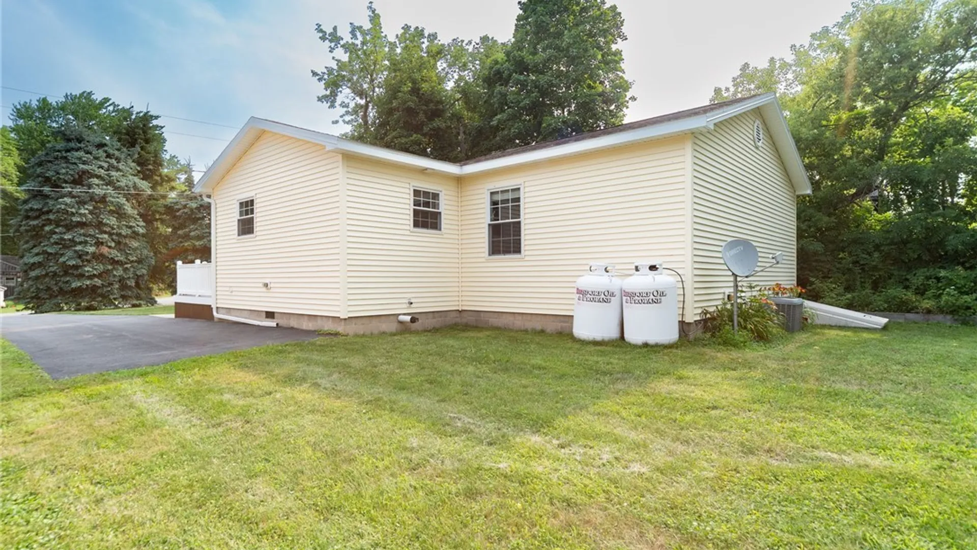 Property at 5644 Godfreys Pond, Stafford, NY 14416 16