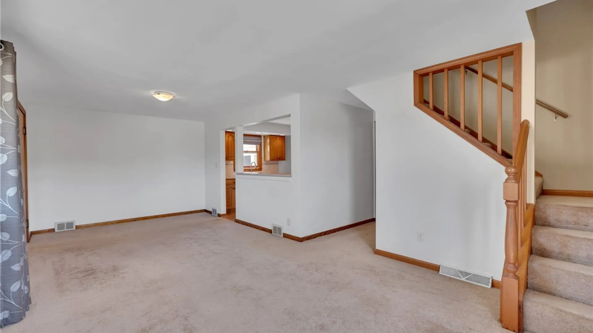Property at 83 Warsaw Street, Lancaster, NY 14043 8