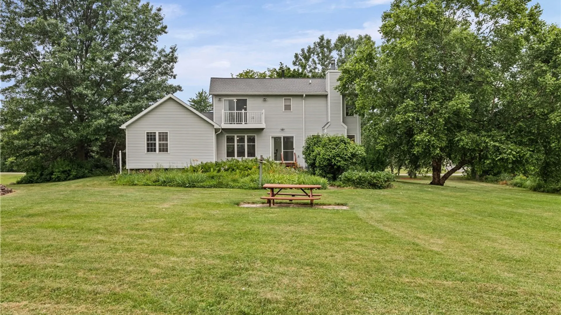 Property at 8 Summer Ridge Circle, Clarkson, NY 14420 41