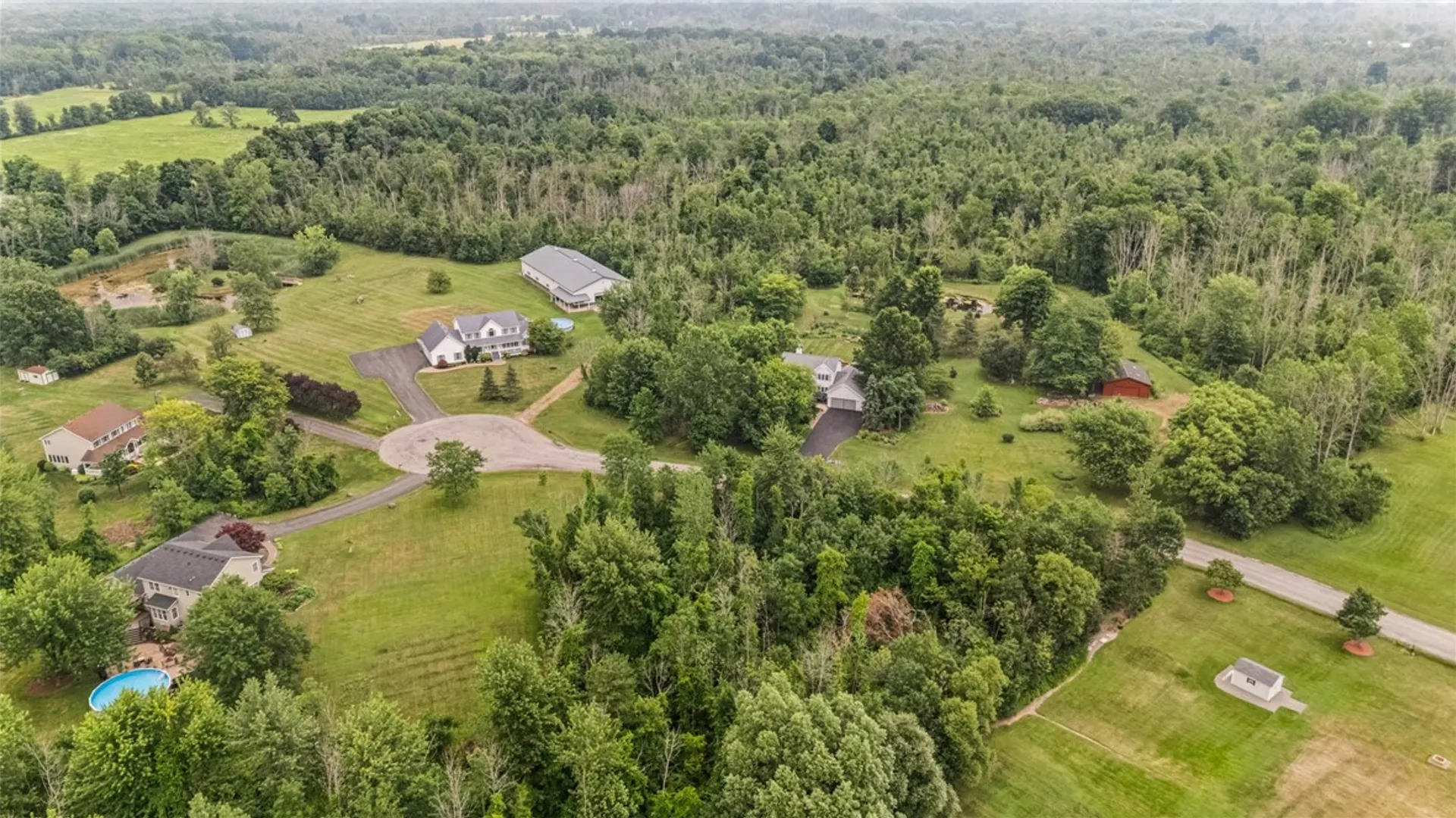 Property at 8 Summer Ridge Circle, Clarkson, NY 14420 47
