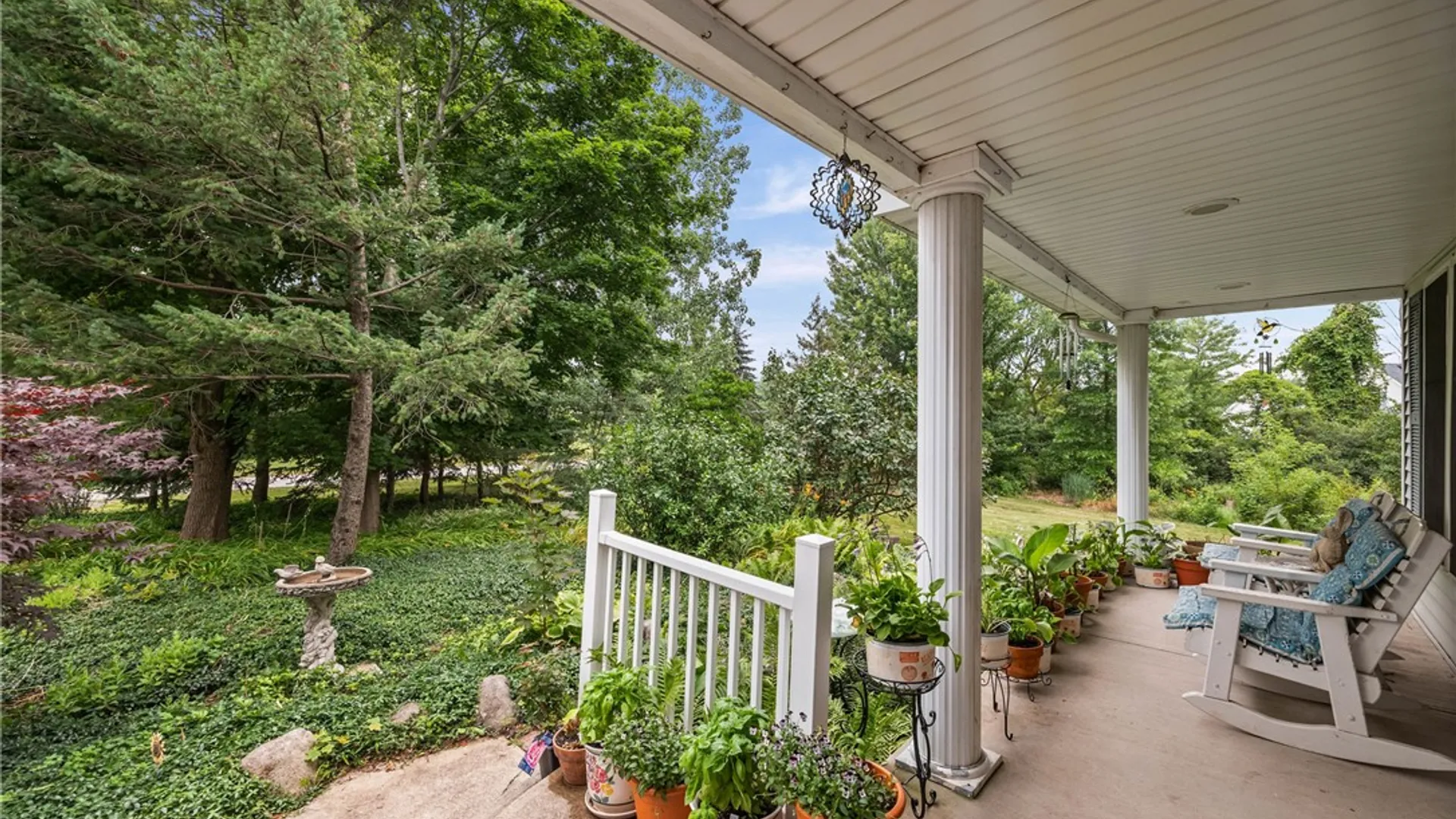 Property at 8 Summer Ridge Circle, Clarkson, NY 14420 4