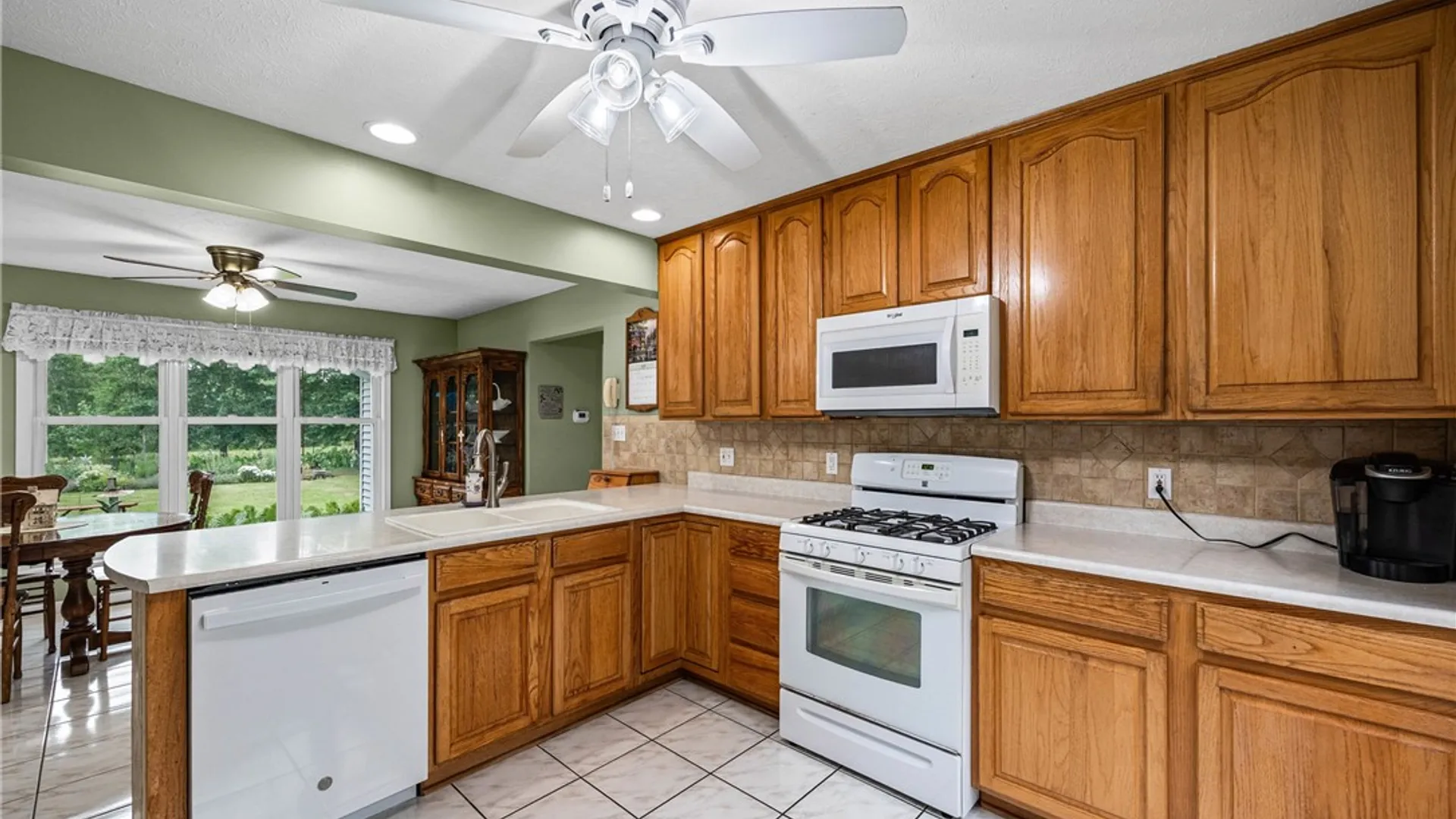 Property at 8 Summer Ridge Circle, Clarkson, NY 14420 12
