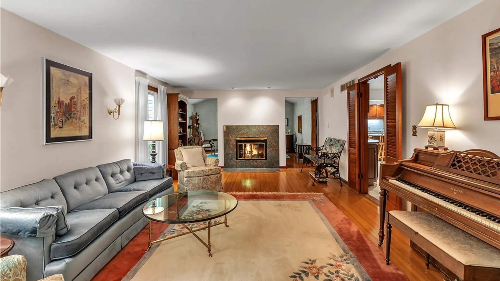 Property at 84 Carriage Cir, Amherst, NY 14221 3