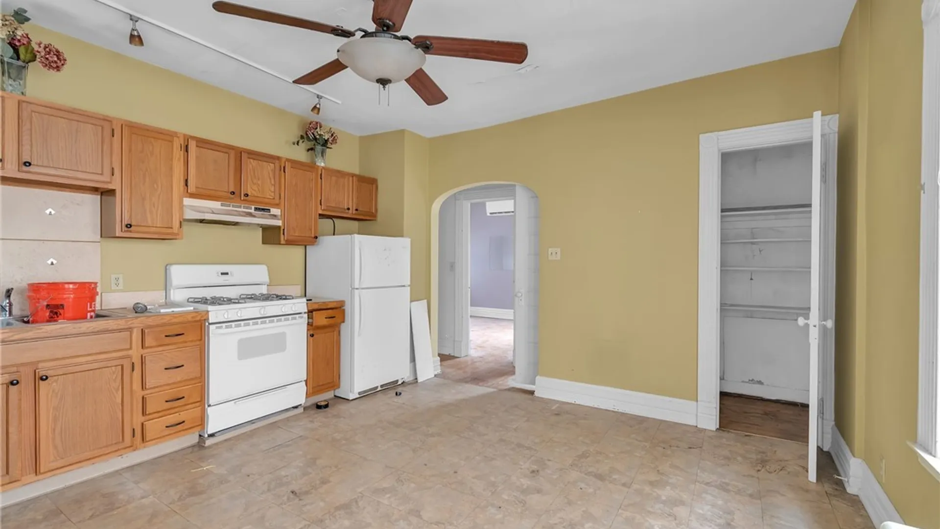 Property at 63 & 65 Arlington Park, Buffalo, NY 14201 24