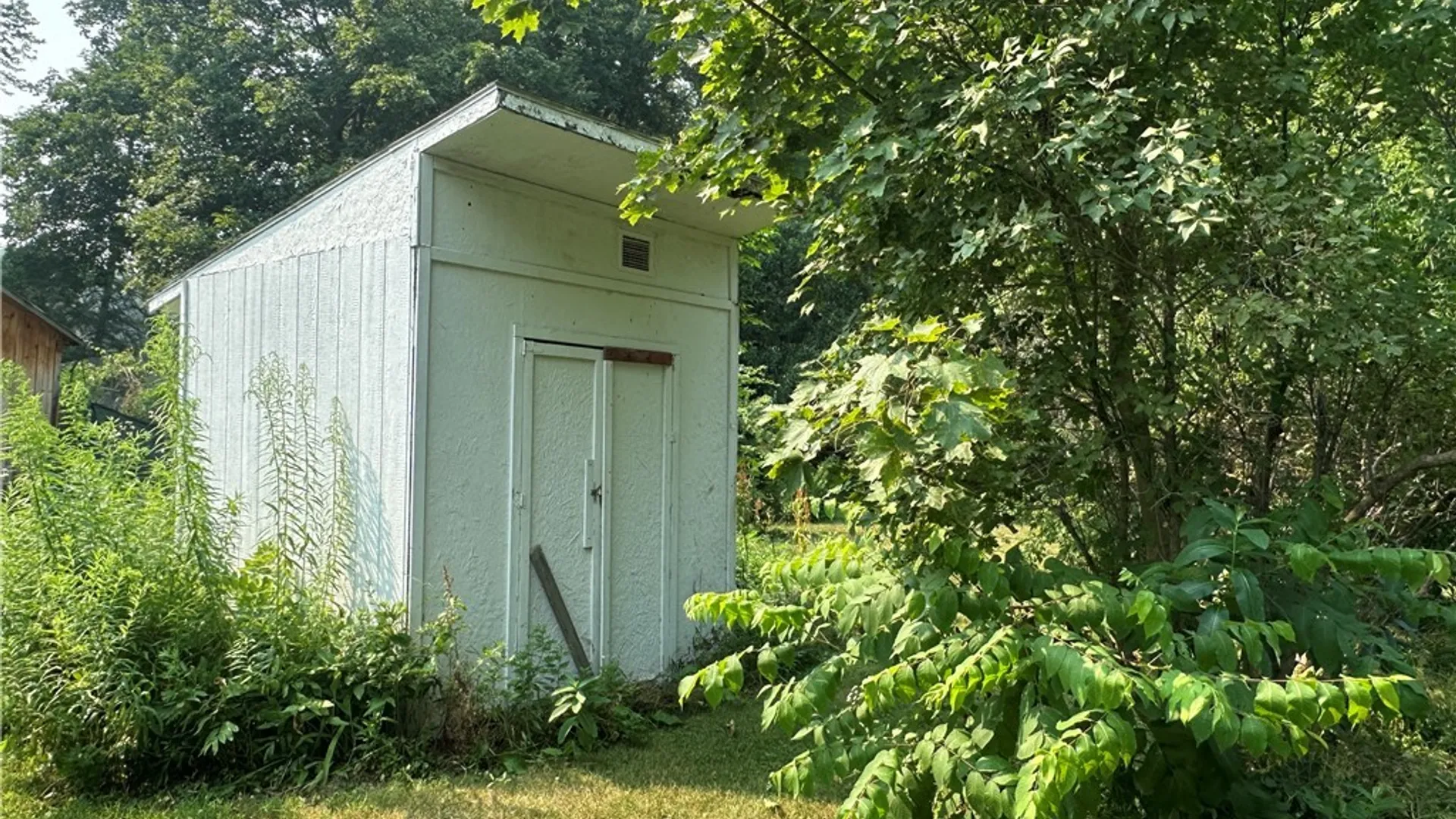 Property at 420 W Elm Street, Oneida, NY 13421 4