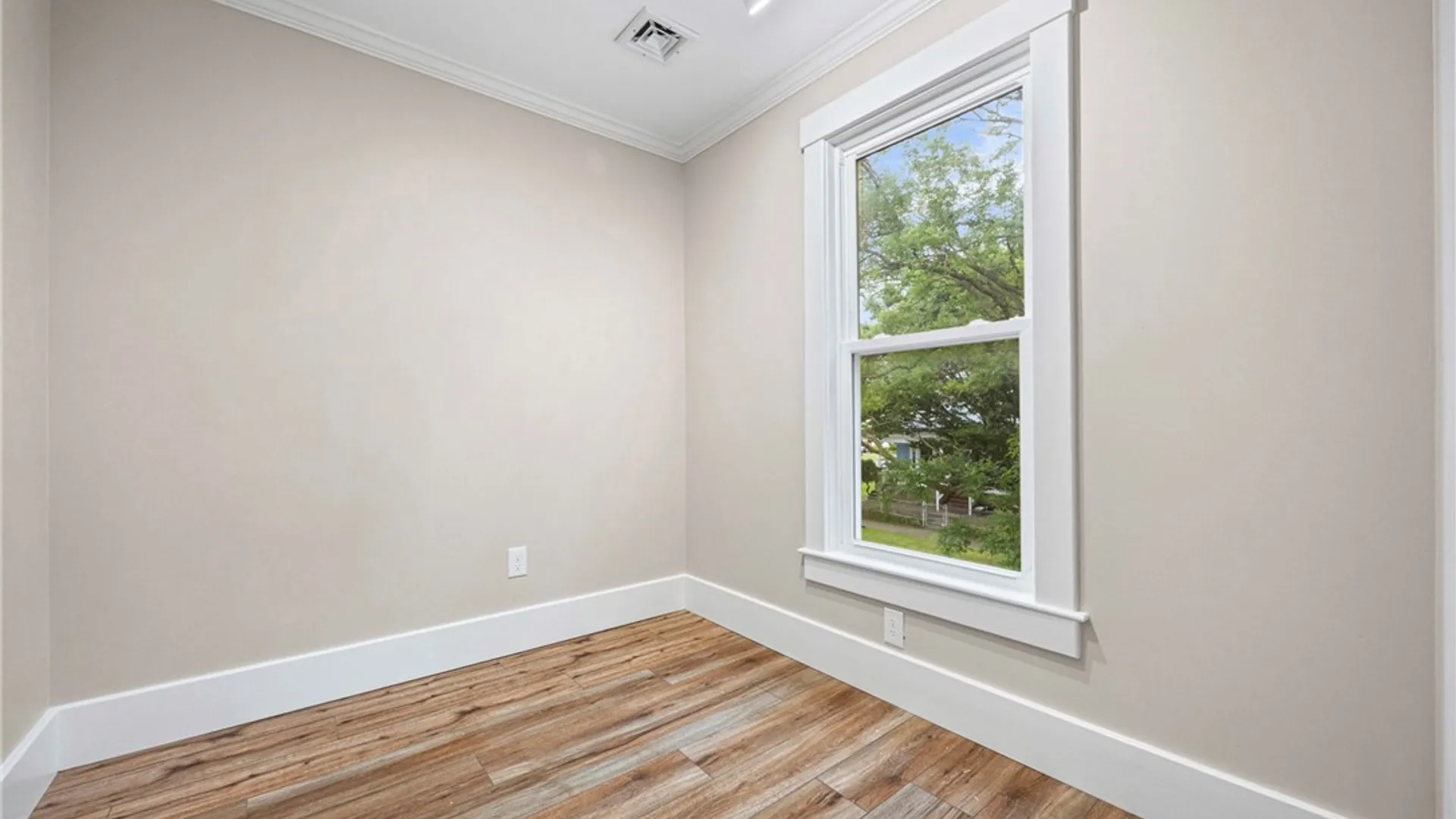 Property at 185 Columbia Avenue, Rochester, NY 14608 13