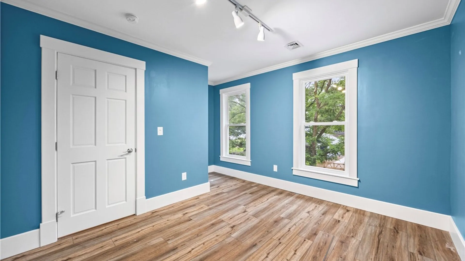 Property at 185 Columbia Avenue, Rochester, NY 14608 8