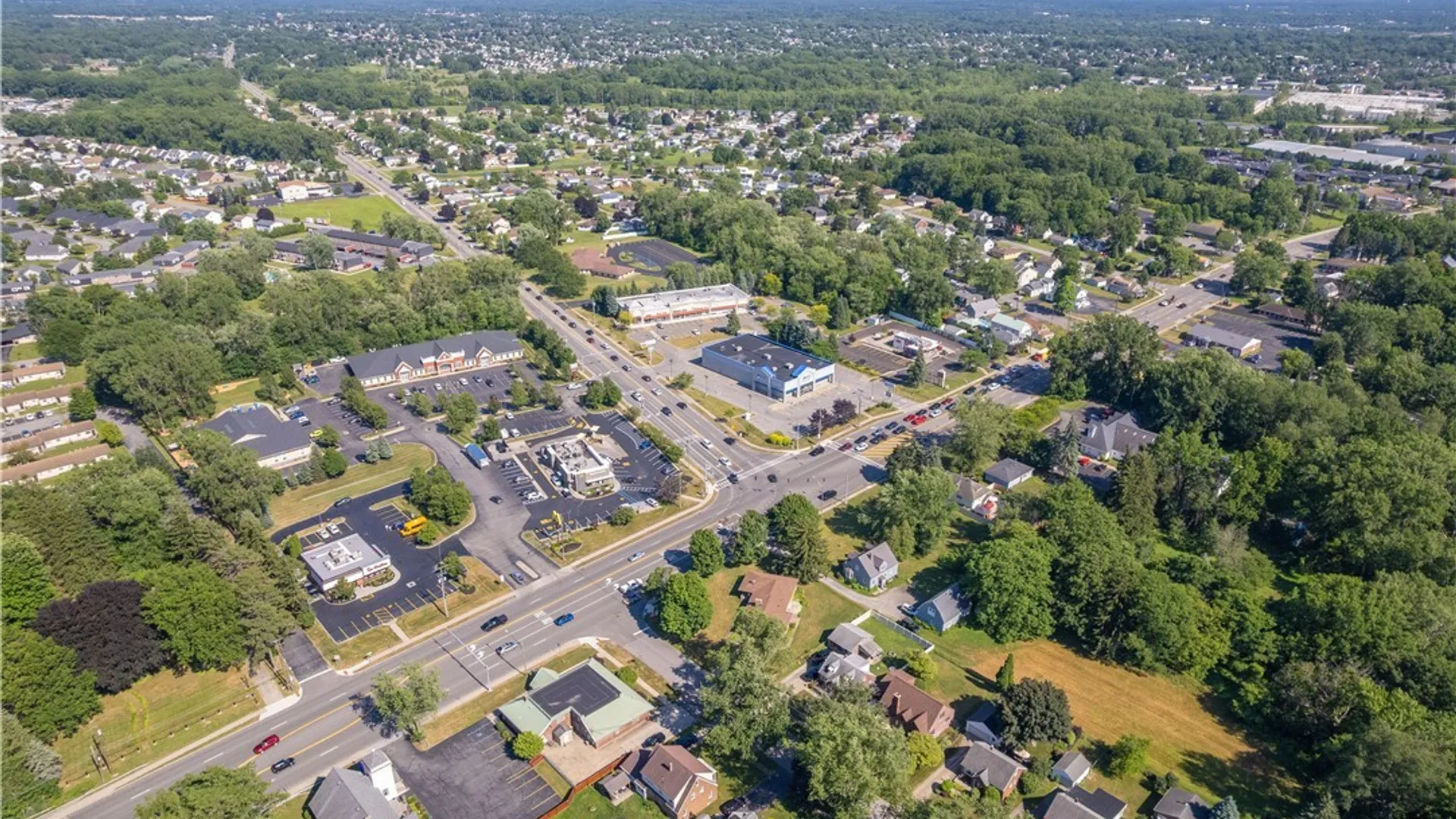 Property at 31 Sunset Road, Cheektowaga, NY 14227 45