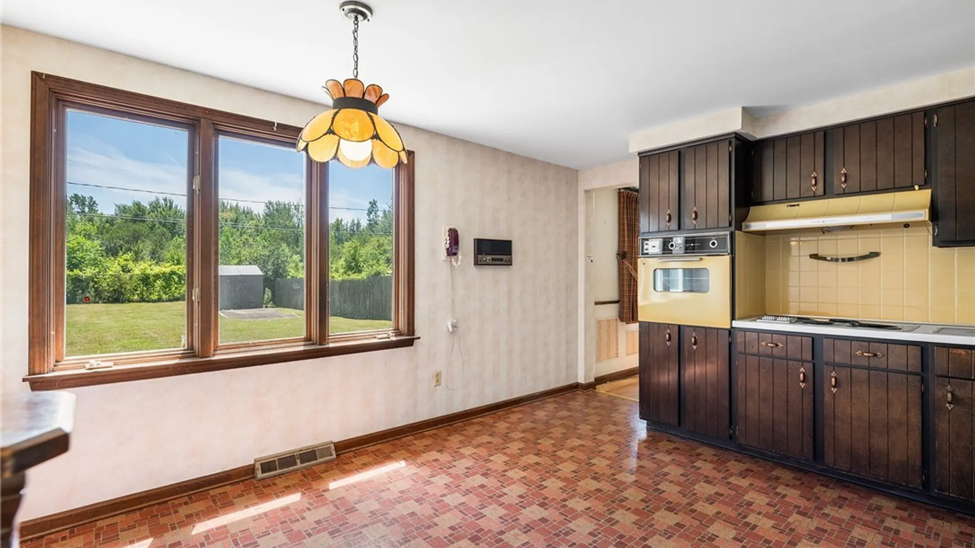 Property at 137 Christine Drive, Amherst, NY 14228 12