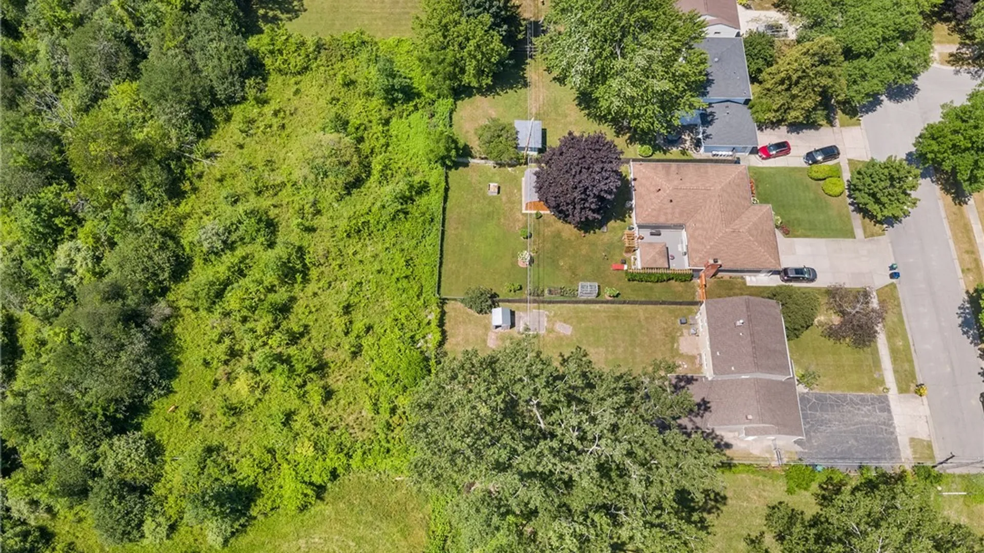 Property at 137 Christine Drive, Amherst, NY 14228 26