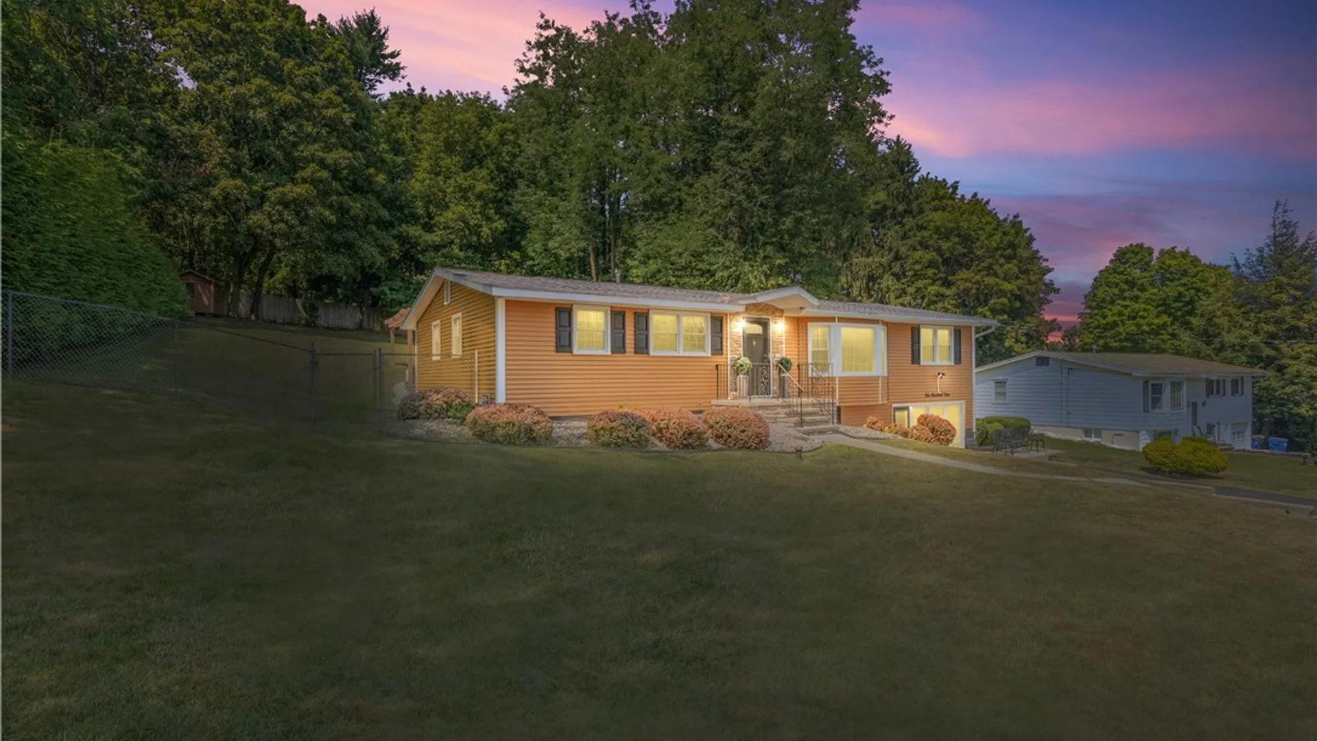 Property at 104 Ivy Lane, Camillus, NY 13219 2