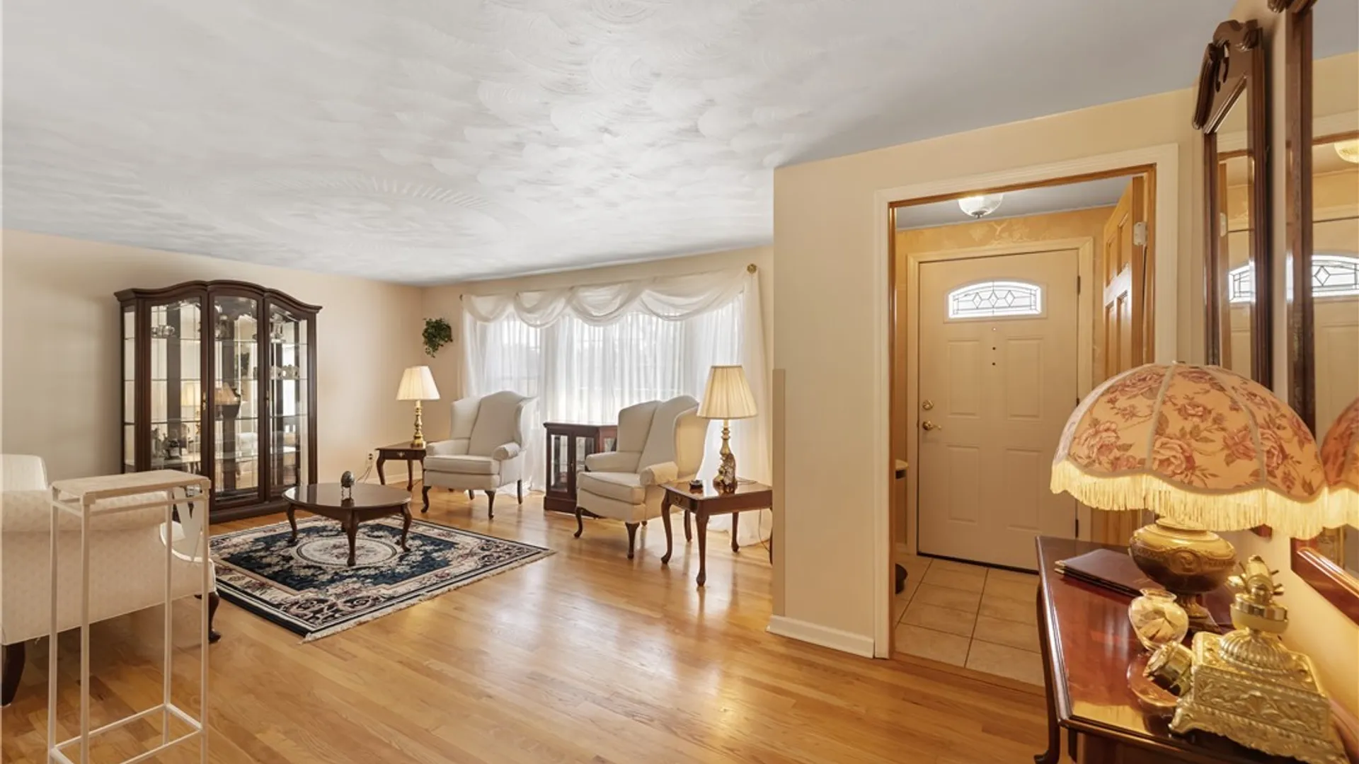 Property at 104 Ivy Lane, Camillus, NY 13219 8