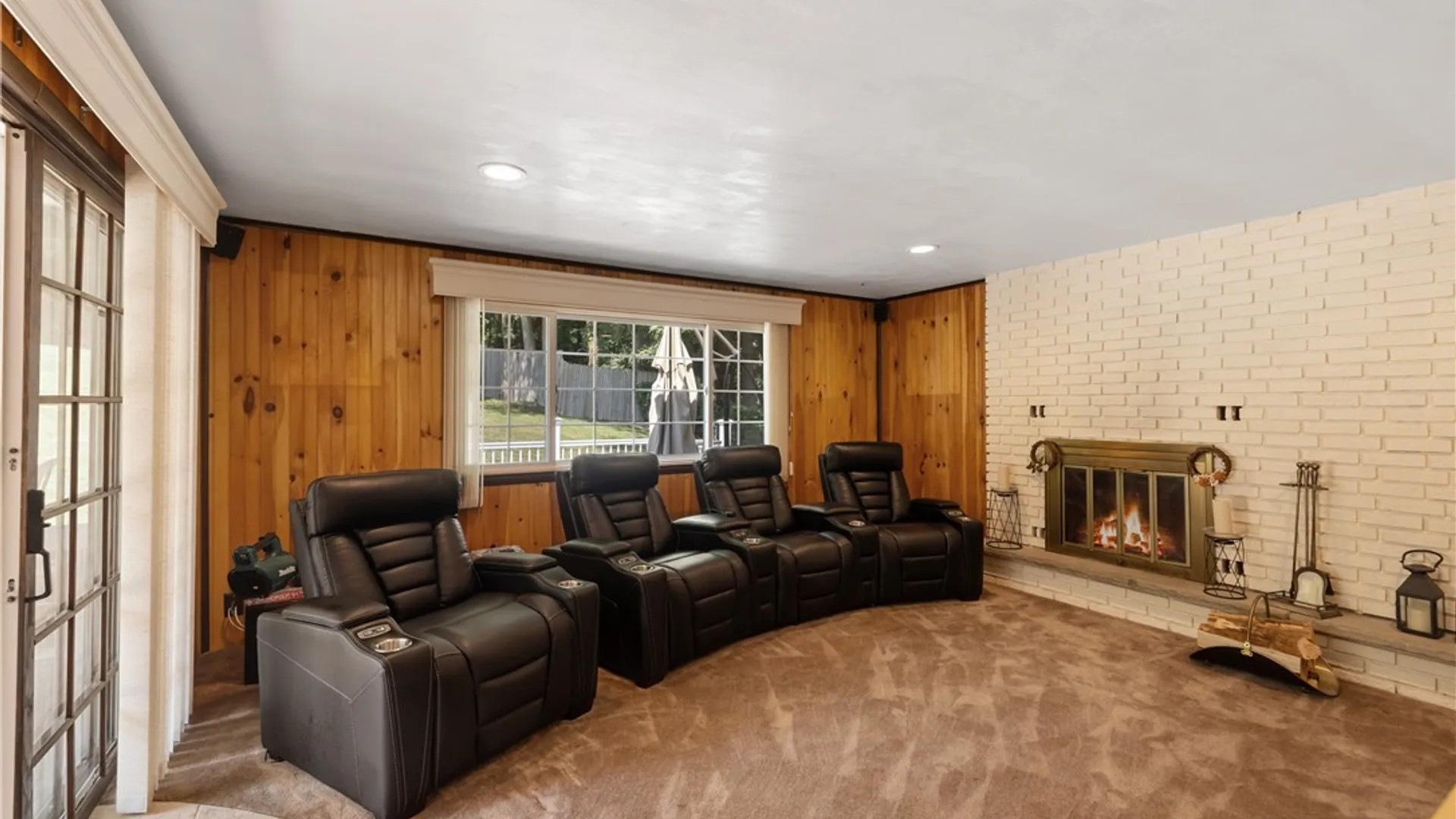 Property at 104 Ivy Lane, Camillus, NY 13219 16