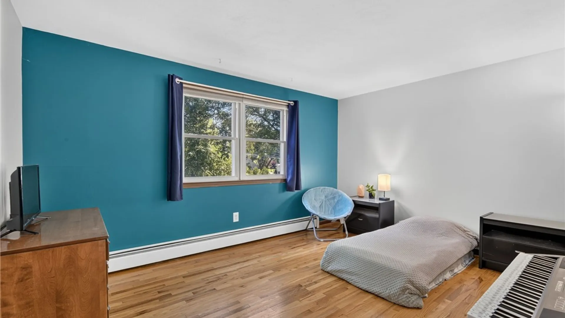 Property at 392 Hawthorne Place, Porter, NY 14174 36