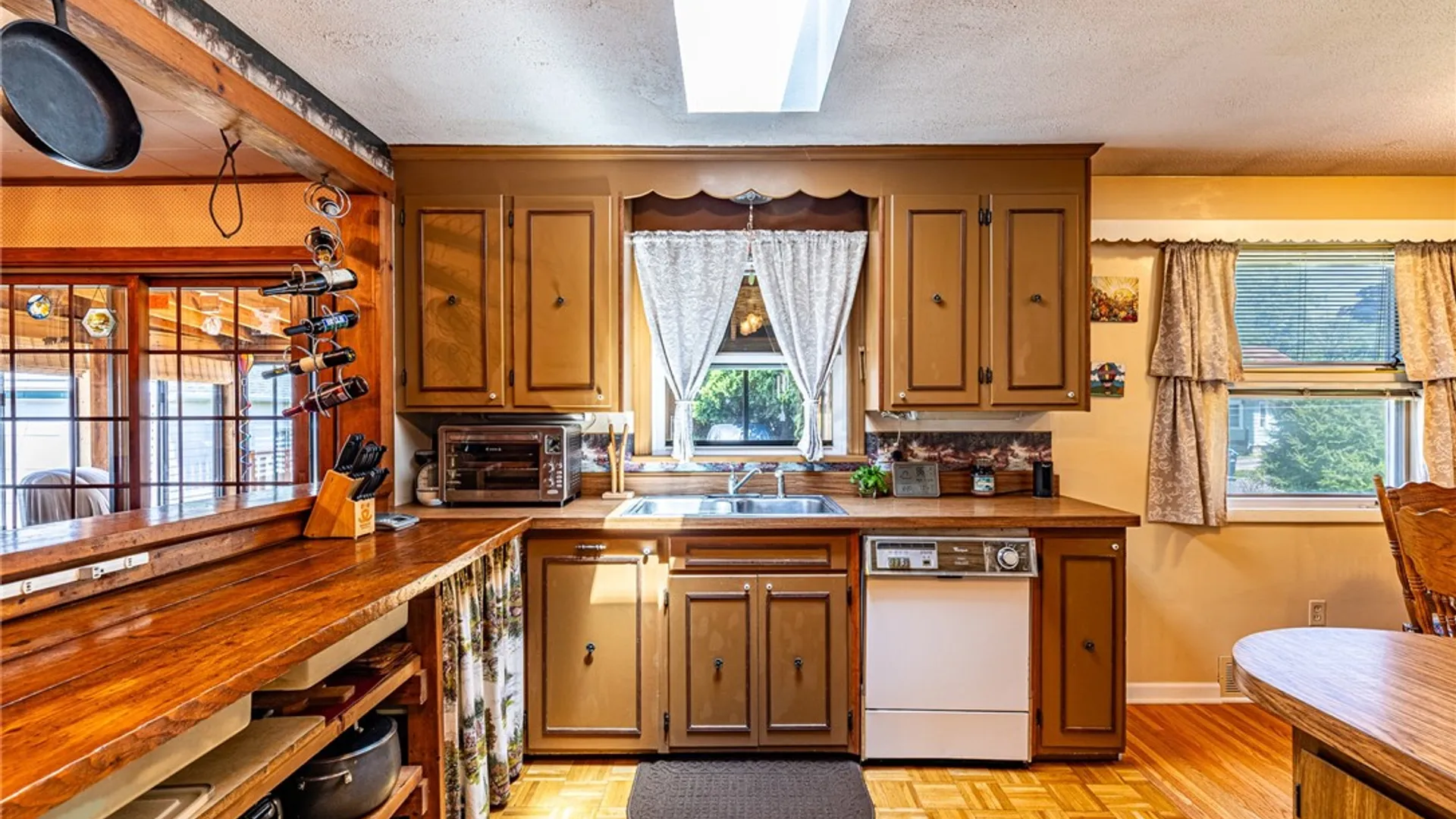 Property at 164 Haviland Park, Greece, NY 14616 12