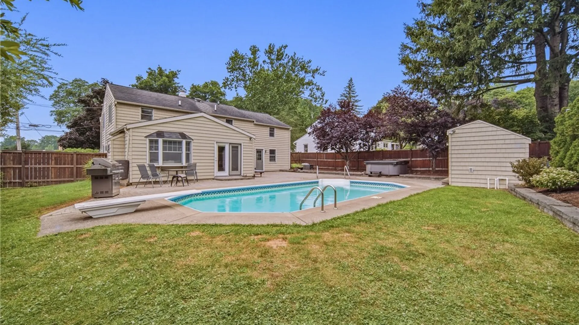 Property at 704 Hickory Street, Salina, NY 13088 26
