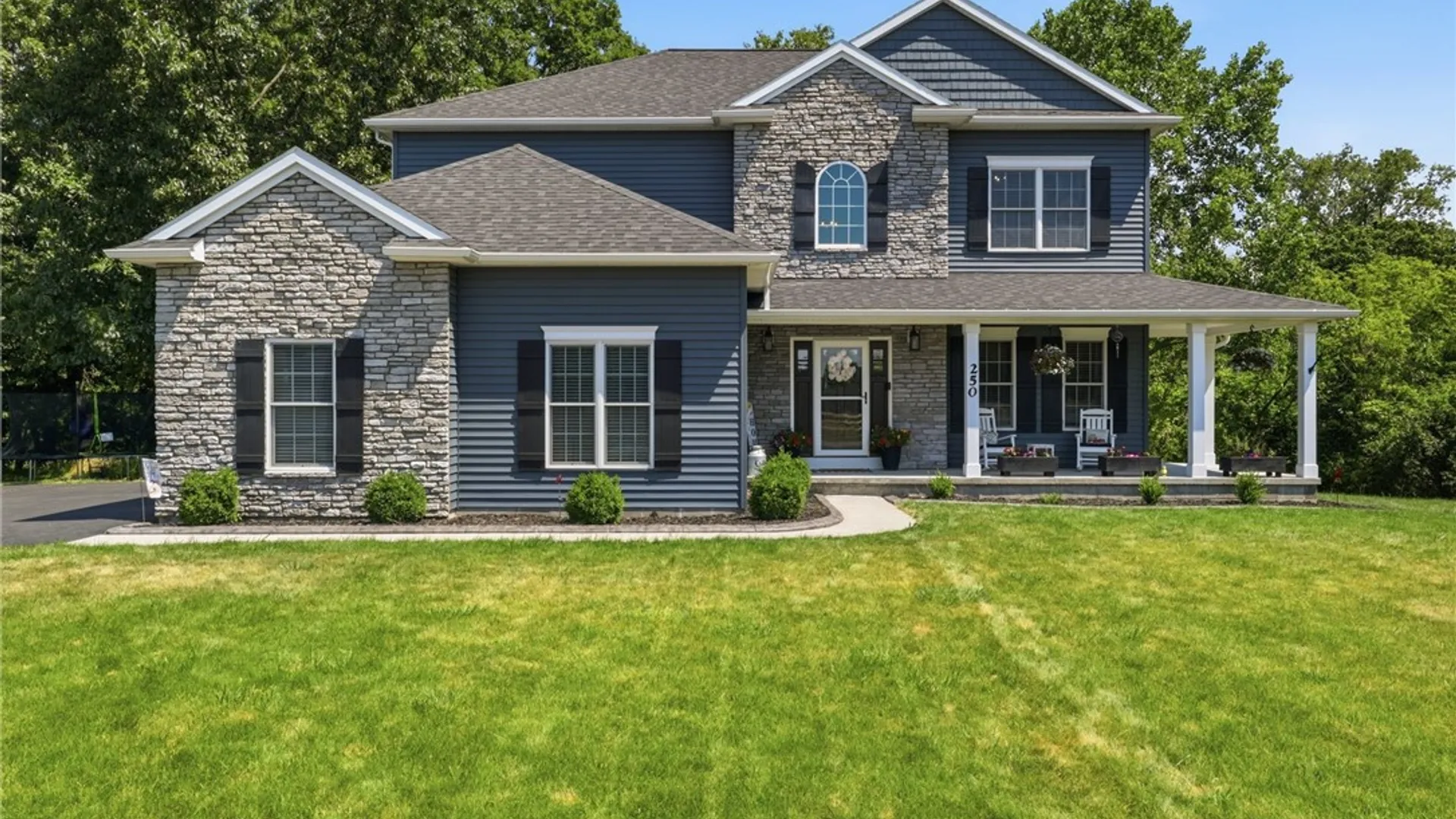 Property at 250 Commerce Dr, Avon, NY 14414 3