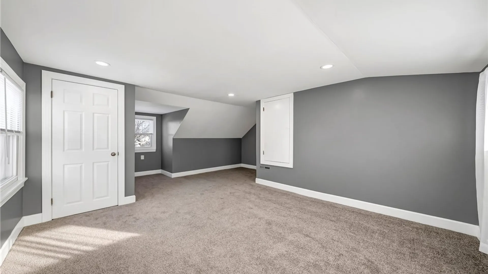 Property at 206 Wrexham Court, Tonawanda, NY 14150 33