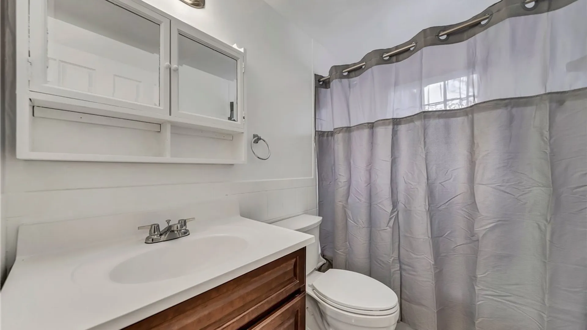 Property at 206 Wrexham Court, Tonawanda, NY 14150 20