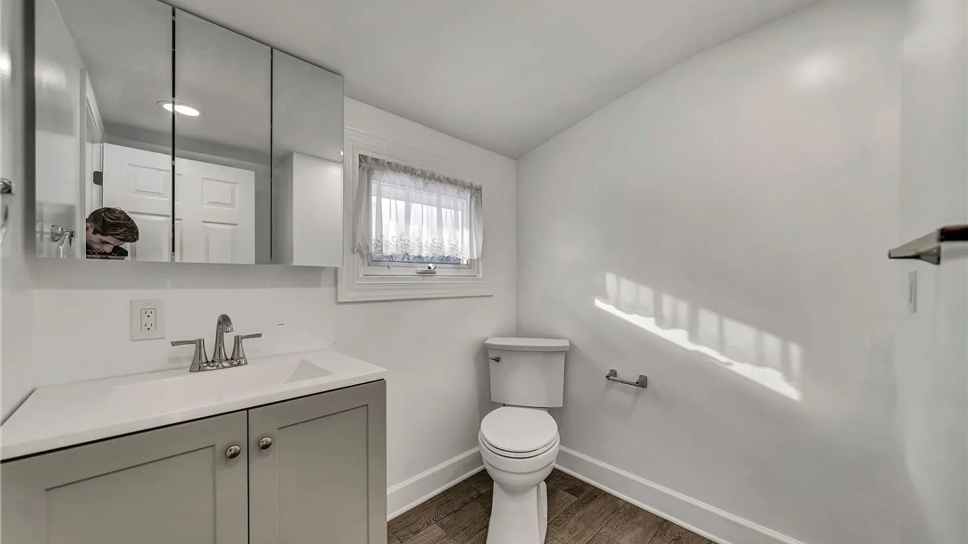Property at 206 Wrexham Court, Tonawanda, NY 14150 35