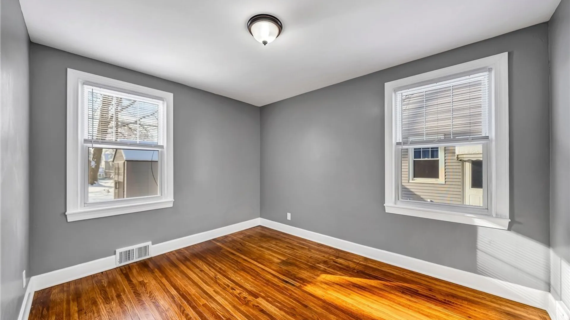 Property at 206 Wrexham Court, Tonawanda, NY 14150 26