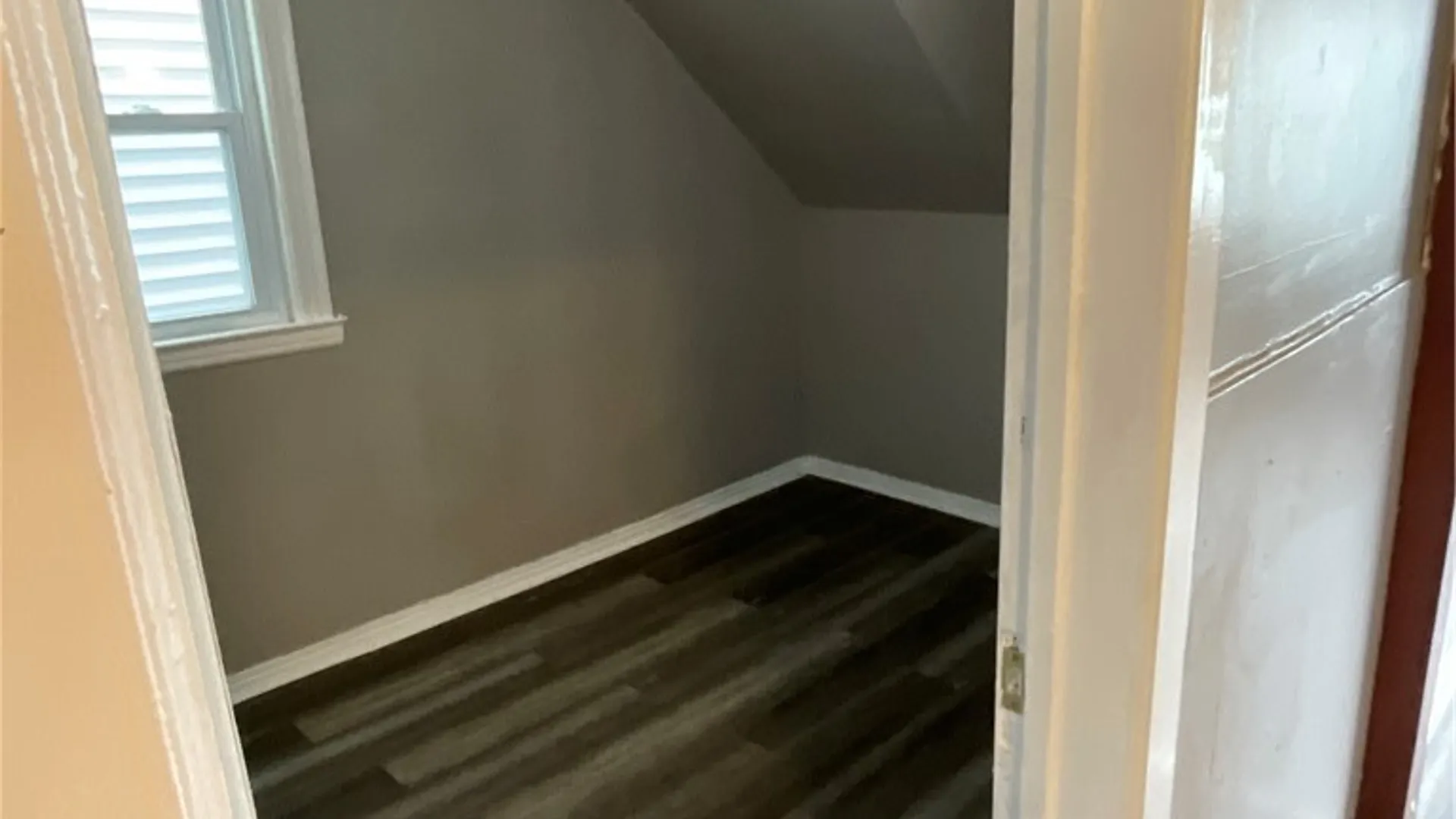 Property at 64 Oconnell Avenue, Buffalo, NY 14204 9