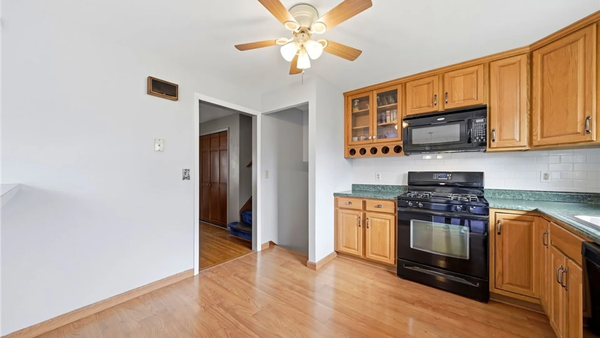 Property at 135 Millwood Drive, Tonawanda, NY 14150 17