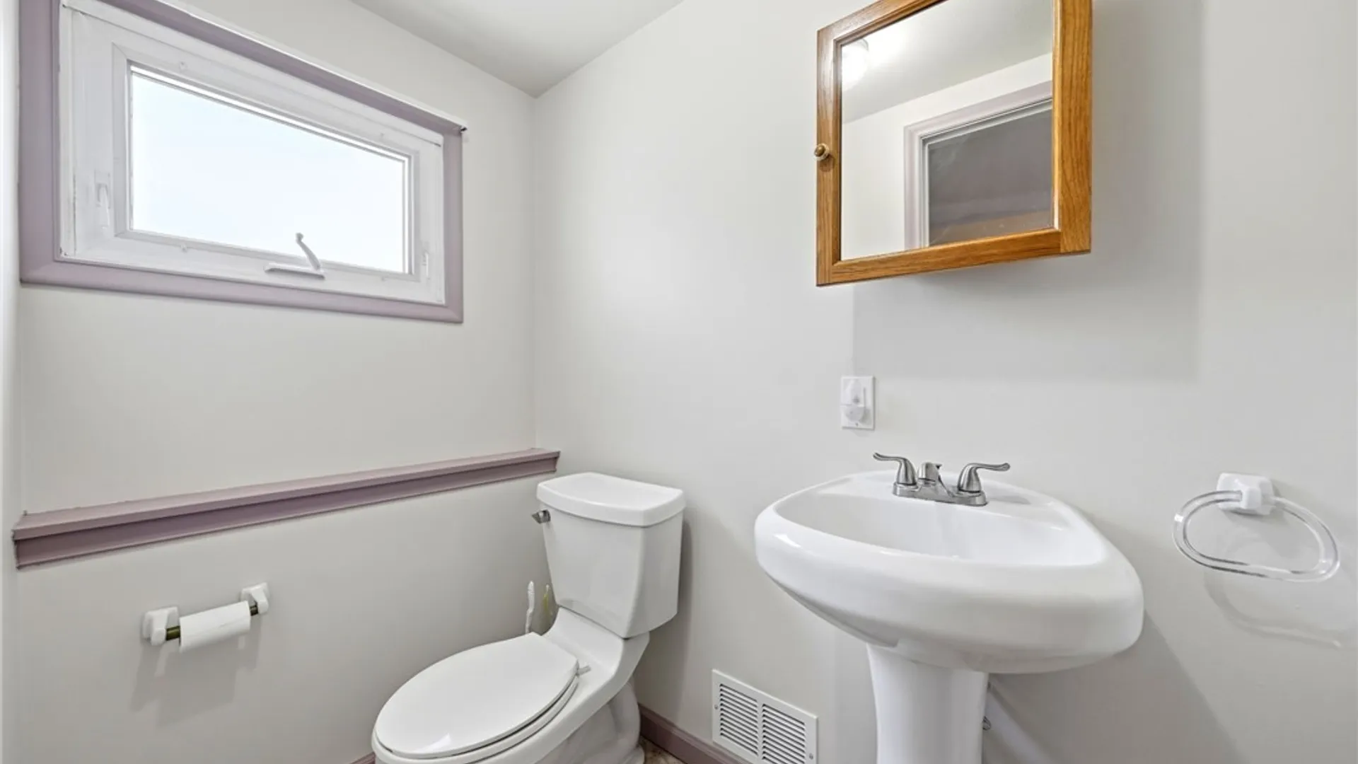 Property at 135 Millwood Drive, Tonawanda, NY 14150 21