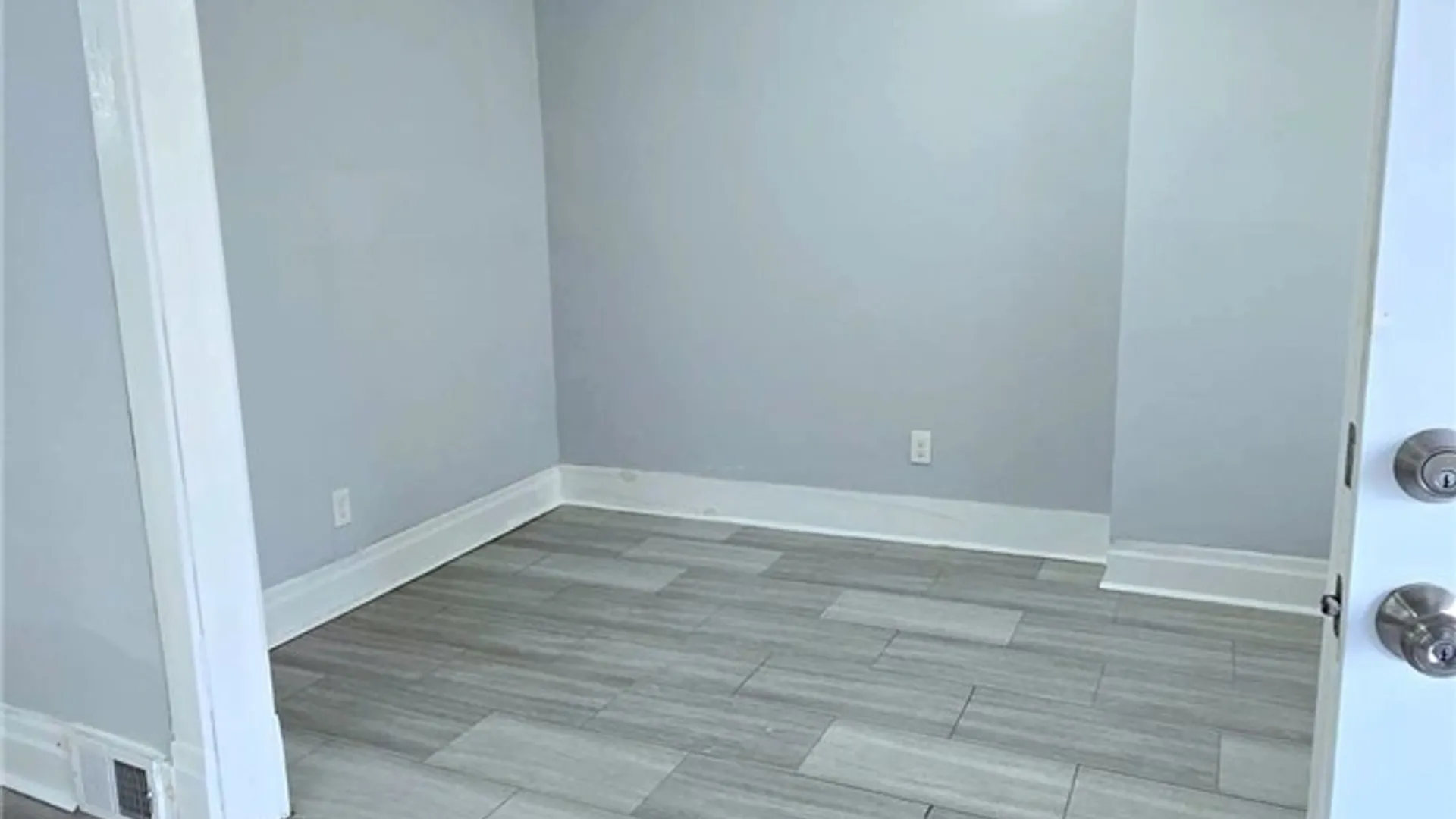 Property at 468 Portage Road, Niagara Falls, NY 14303 9